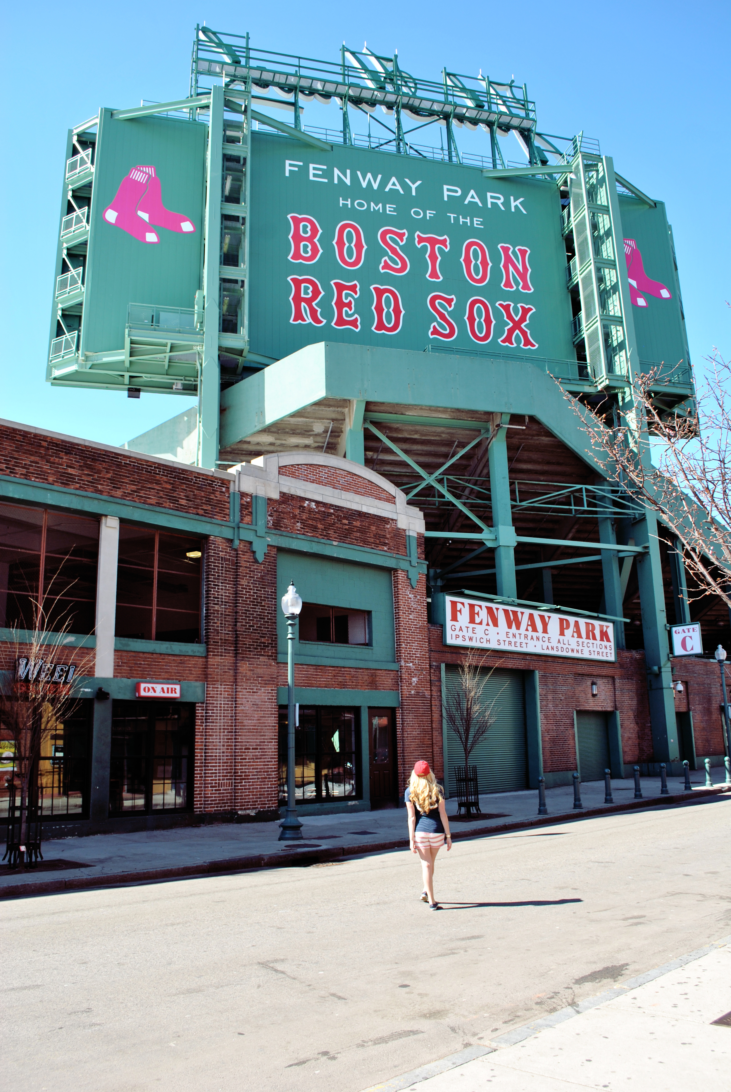 thoughtfulwish | boston // baseball // preppy fashion // red sox fashion // #myfenway // the loft // kate spade // meredith wish