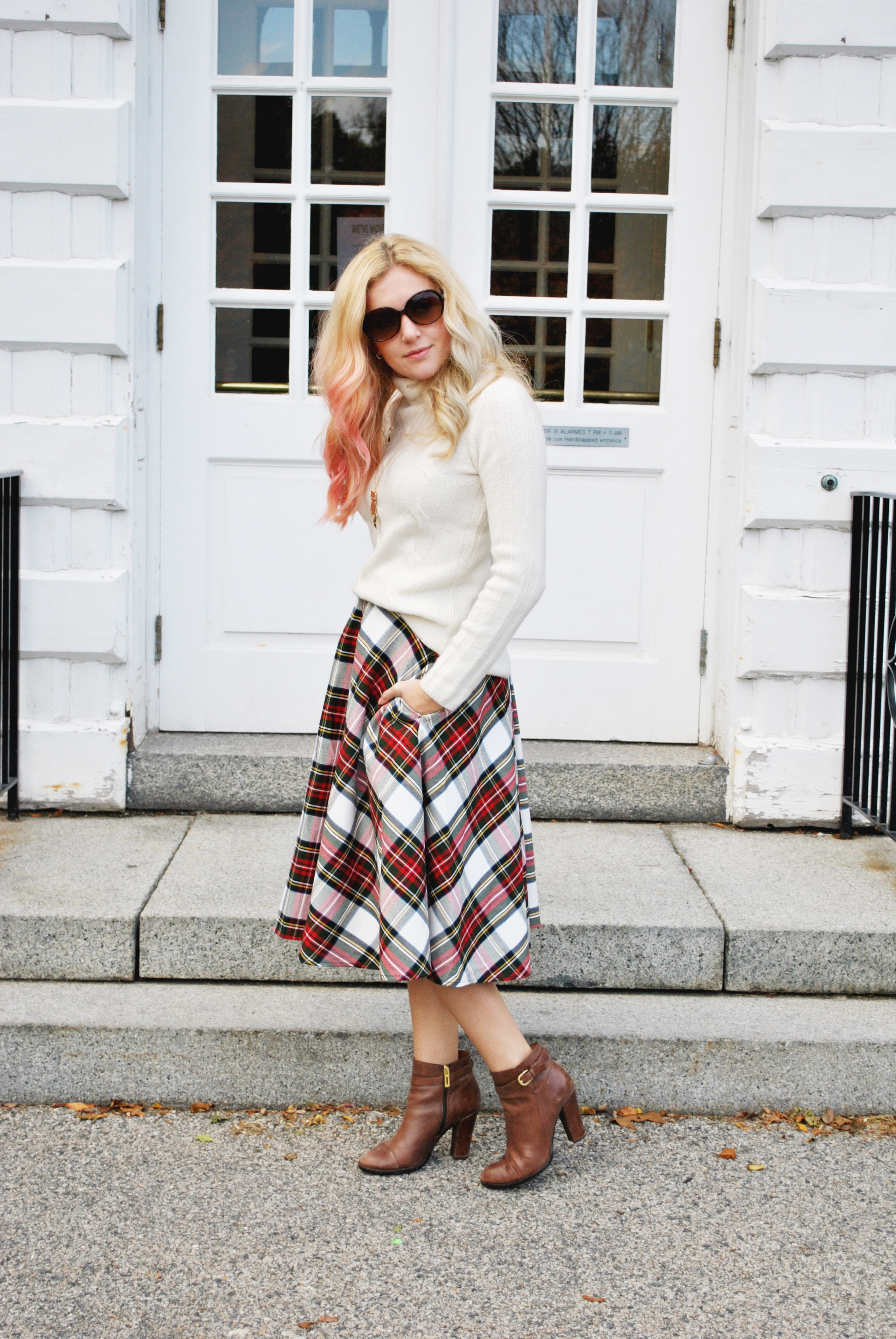 thoughtfulwish | tartan // preppy outfit // fall outfit // j.mclaughlin // boston // meredith wish