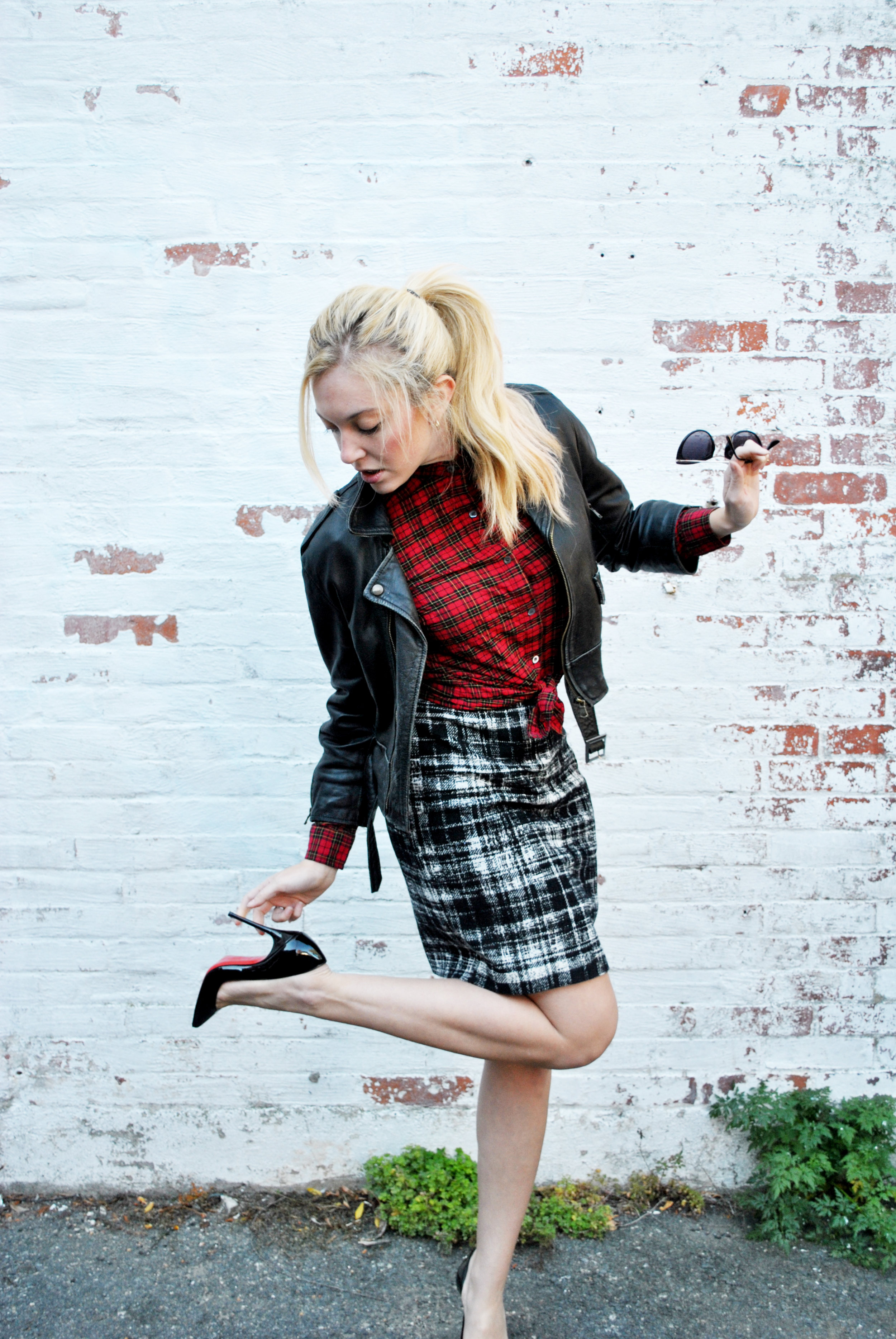 thoughtfulwish | preppy, plaid, plaid outfit, fall outfit, winter outfit, j.mclaughlin, ann taylor, boston fashion, fashion blogger, fblog, christian louboutin