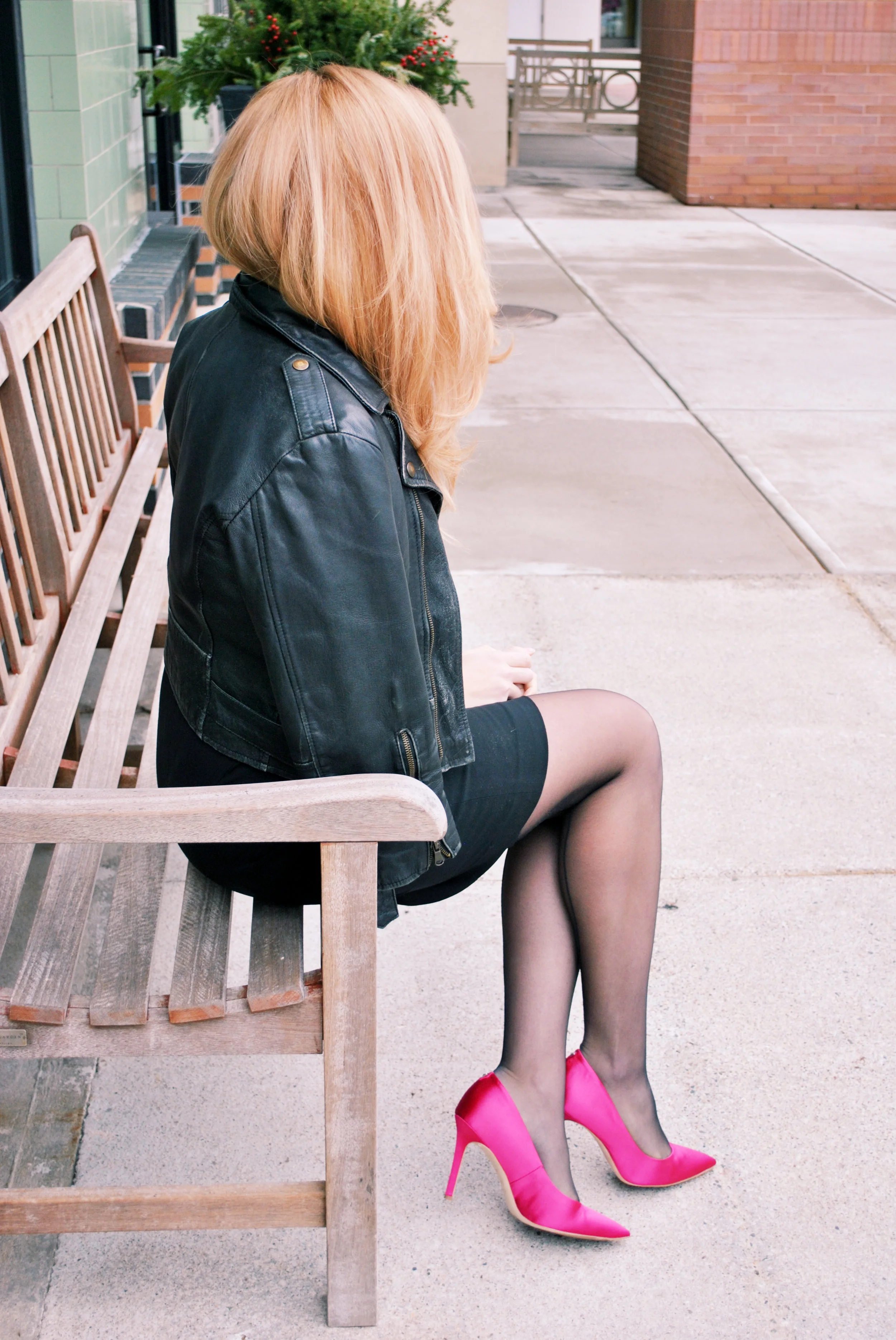 thoughtfulwish | stockings, vienne milano, rockabilly, thigh highs, valentine's day, fashion blogger, fashion, fblog, black dress, sale, hot pink, same edelman, heels, kate spade, meredith wish