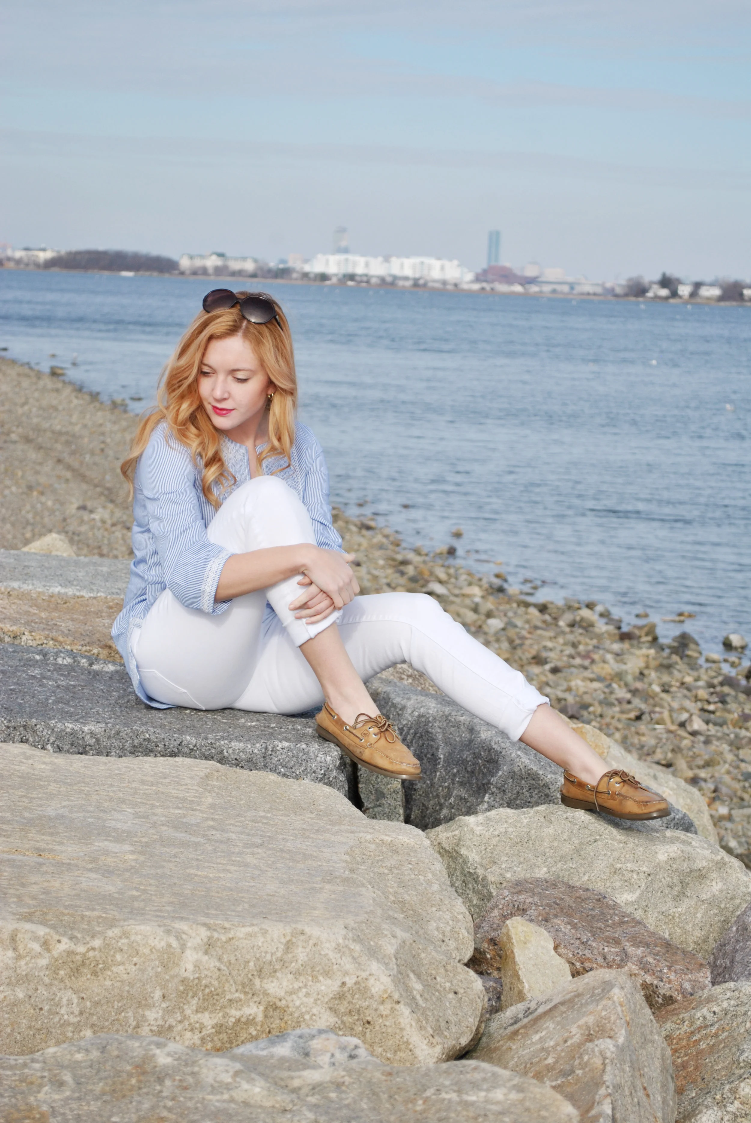 thoughtfulwish l j.mclaughlin, white jeans, spring outfit, tunic, new england fashion, preppy, boston fashion, bosblogger, south shore boston, fashion, blogger