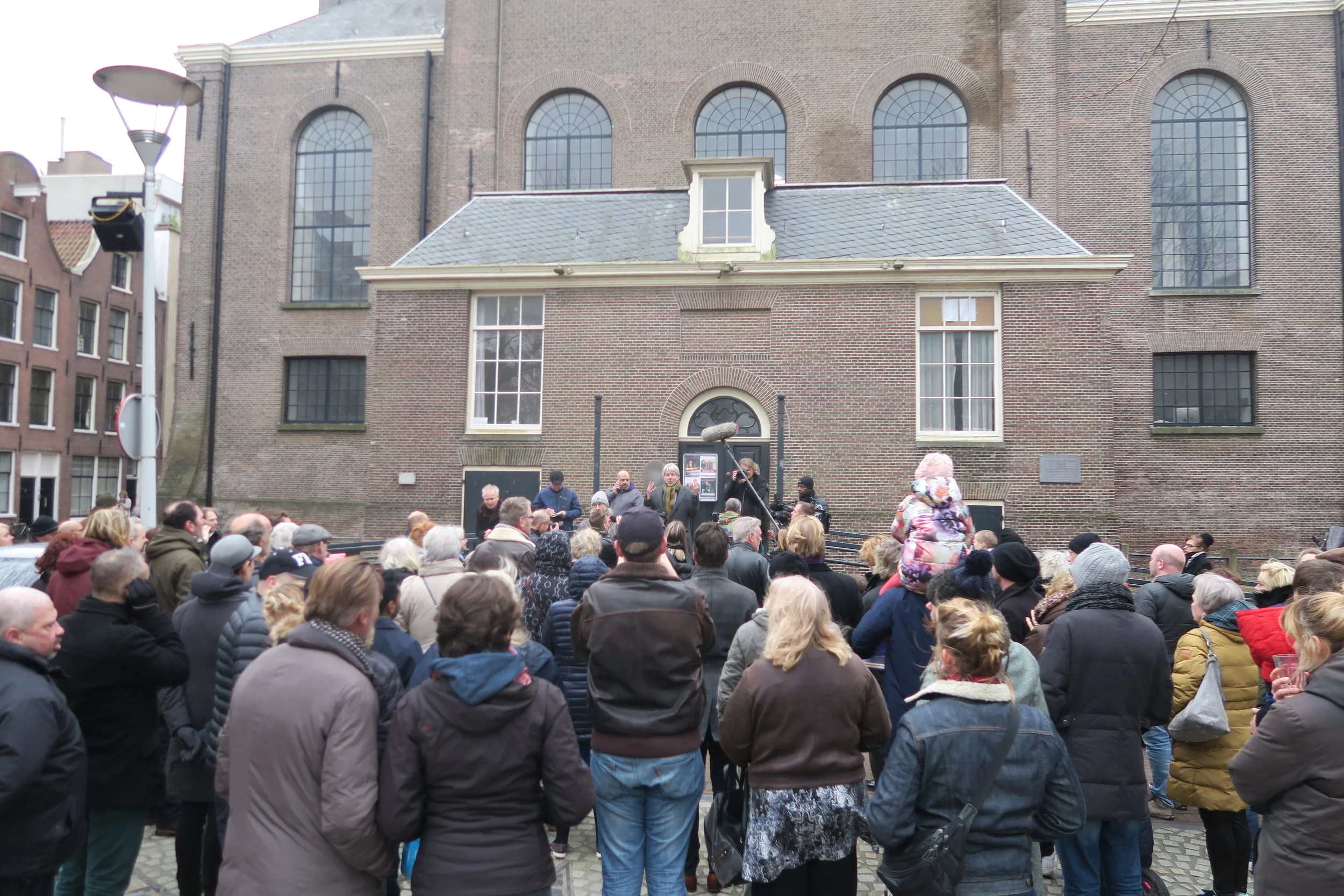 23 april 19:00 uur Bewonersavond stand van zaken na schietpartij in Oosterkerk