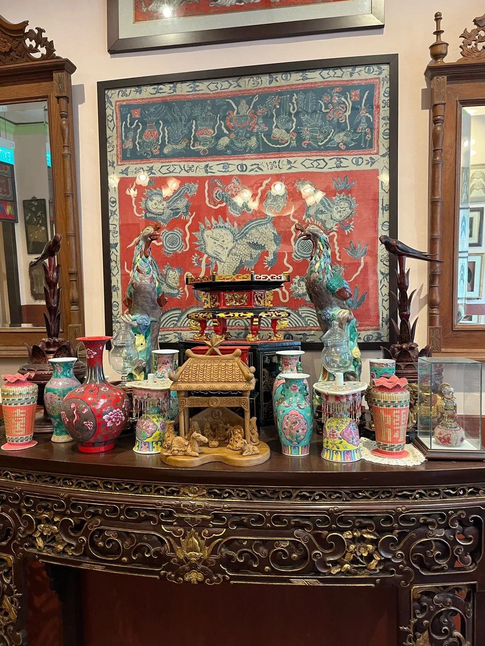 Peranakan artisan crafts