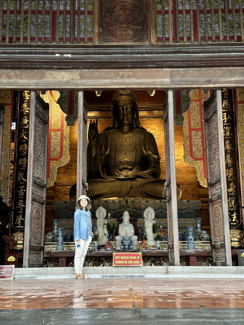  Me with one of the statues in the background. 