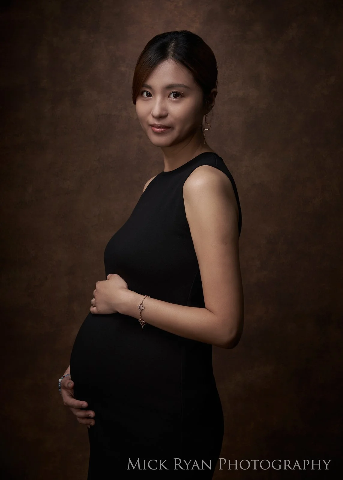 RM1323 Erica maternity0007+.jpg