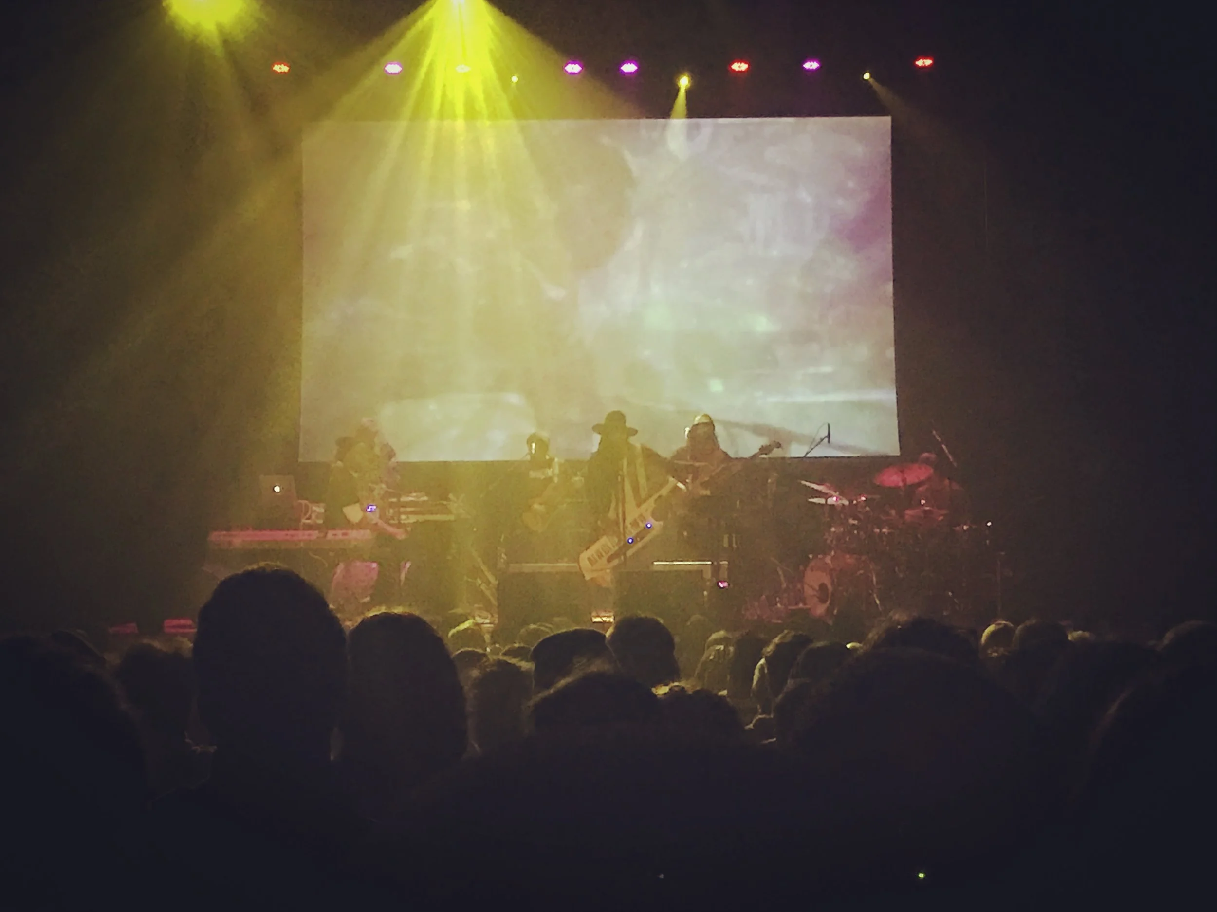 ROBERT GLASPER EXPERIMENT @REVOLUTION HALL