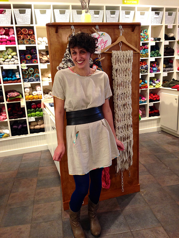 Alexis made her Cabin dress from natural linen and re purposed a vintage dress to create bias binding and pockets!