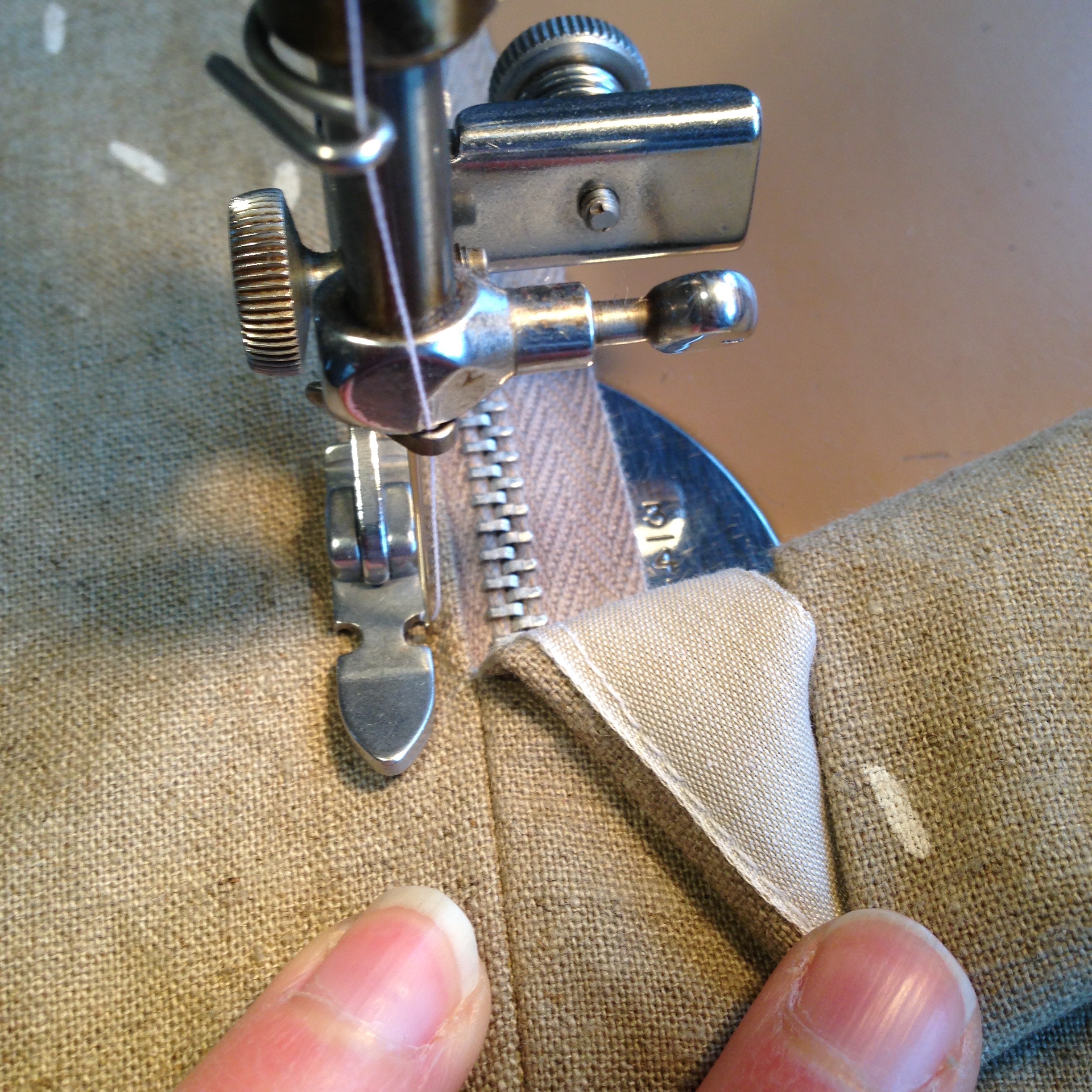 Sewing a Lapped Zipper — Blueprints For Sewing