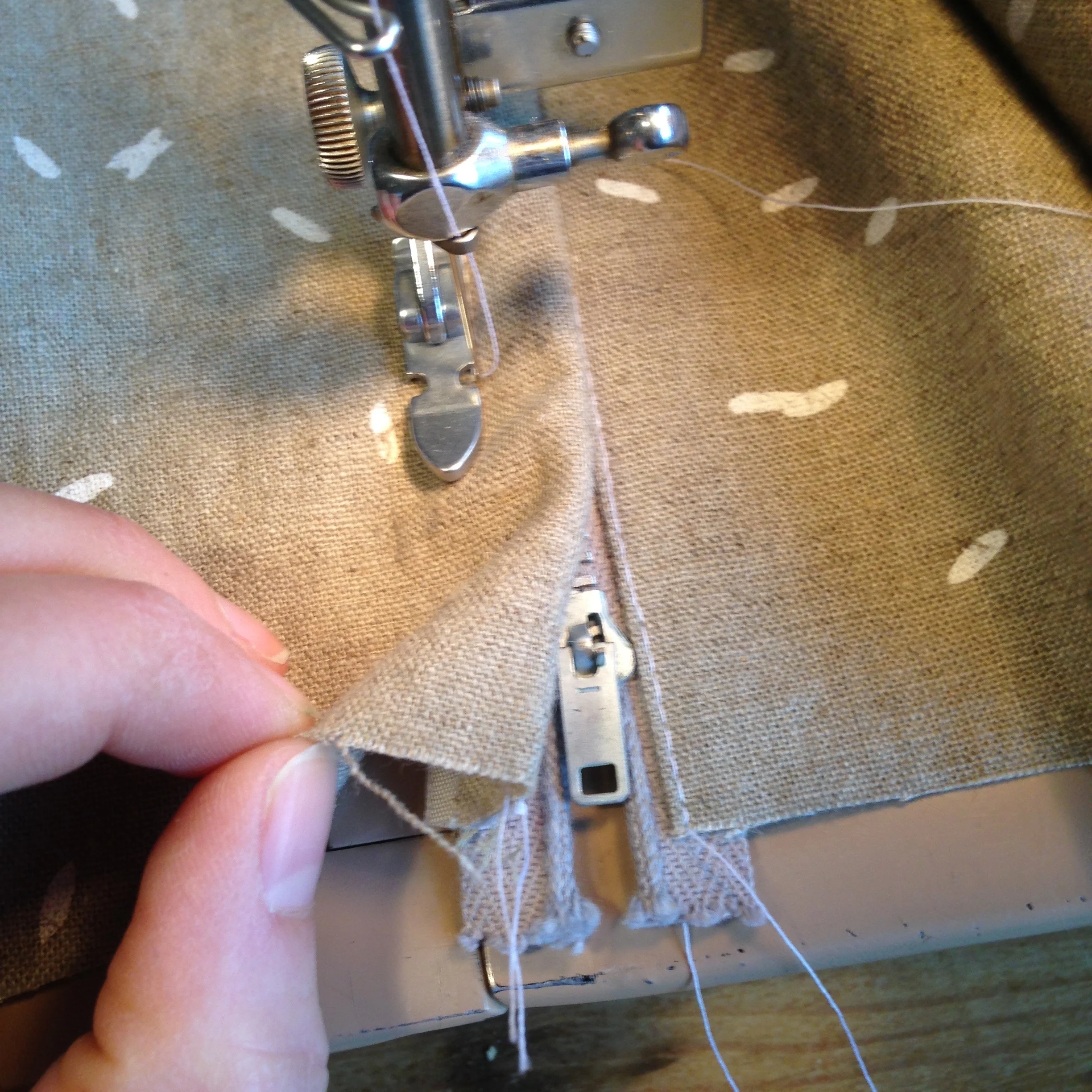Sewing a Lapped Zipper — Blueprints For Sewing
