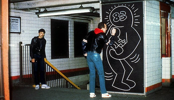 Keith Haring in NYC subway, 1983