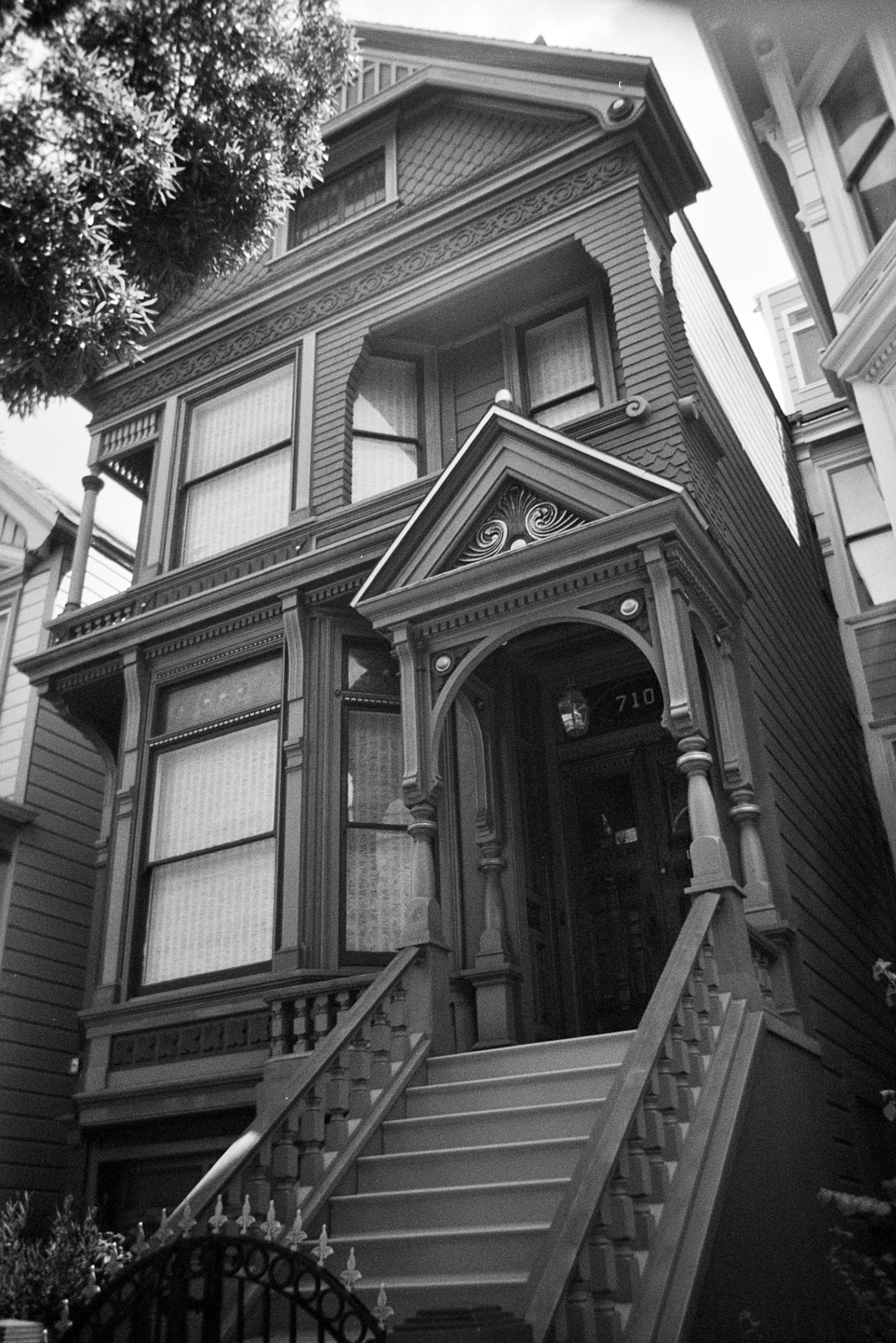 00165_11A.jpg