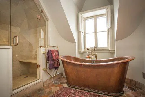 jw ob fb bath1.jpg