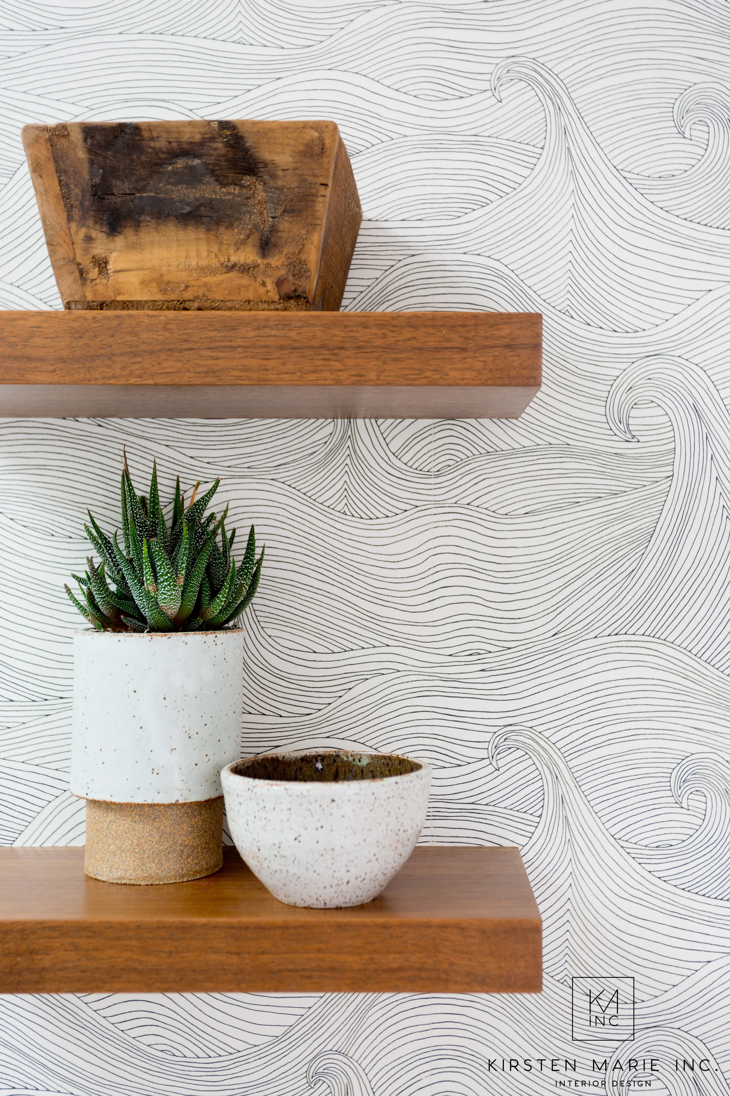 MODERN BEACH BUNGALOW BY KMI | PHOTO AMY BARTLAM