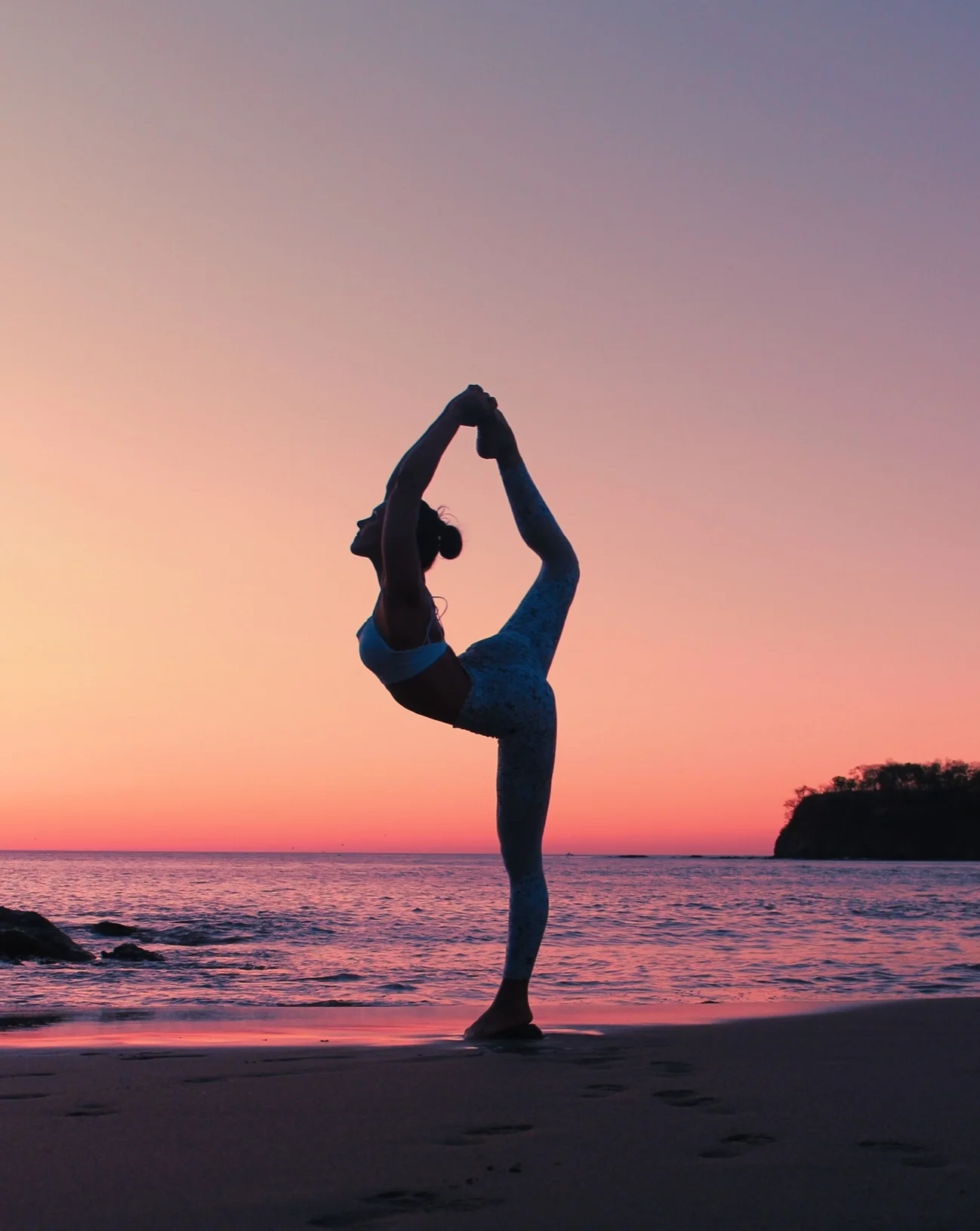 Sunset yoga in Peninsula Papagayo