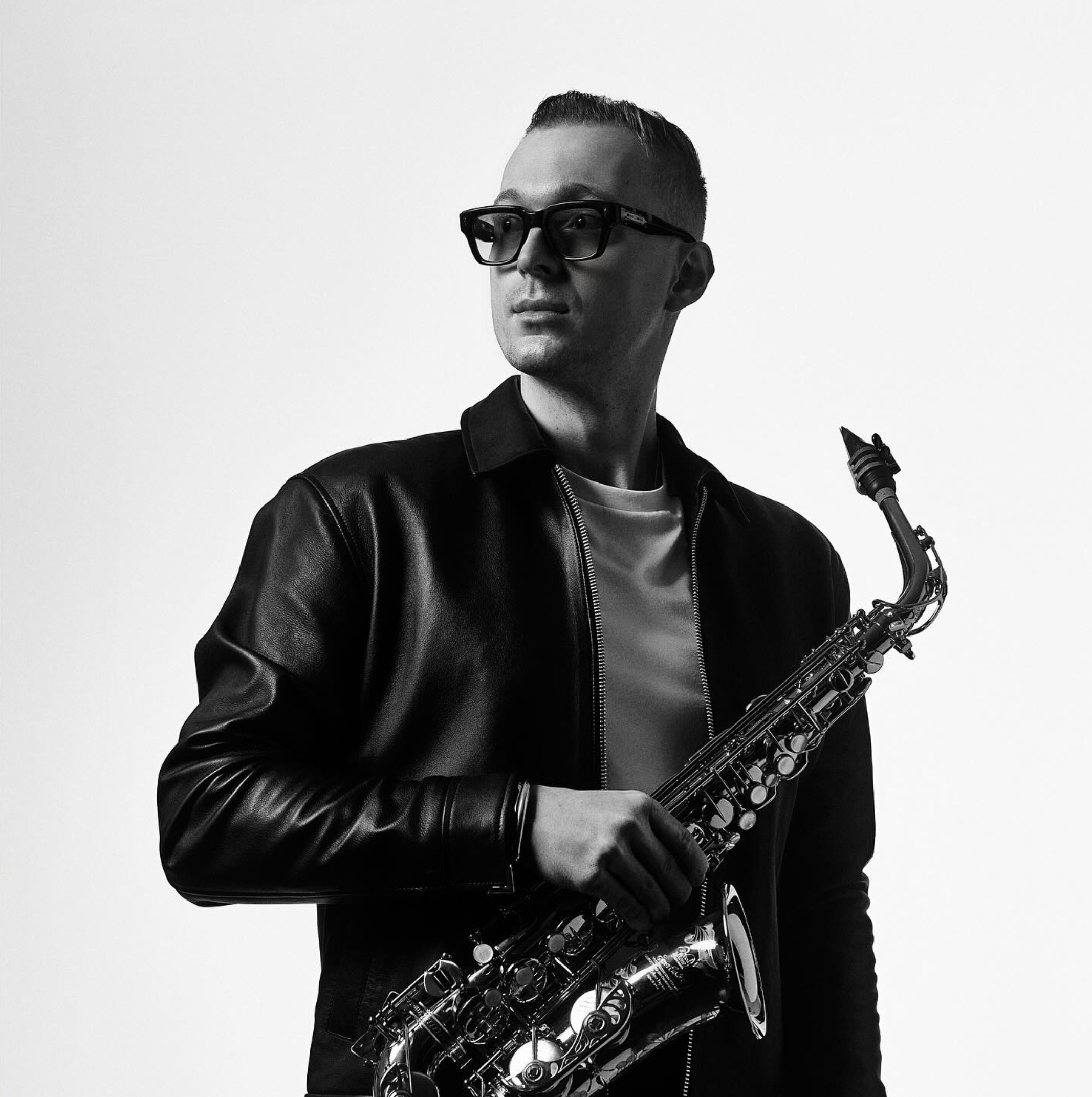 SINGLE: Nikola Bankov - Fast Life feat. Tom Ford