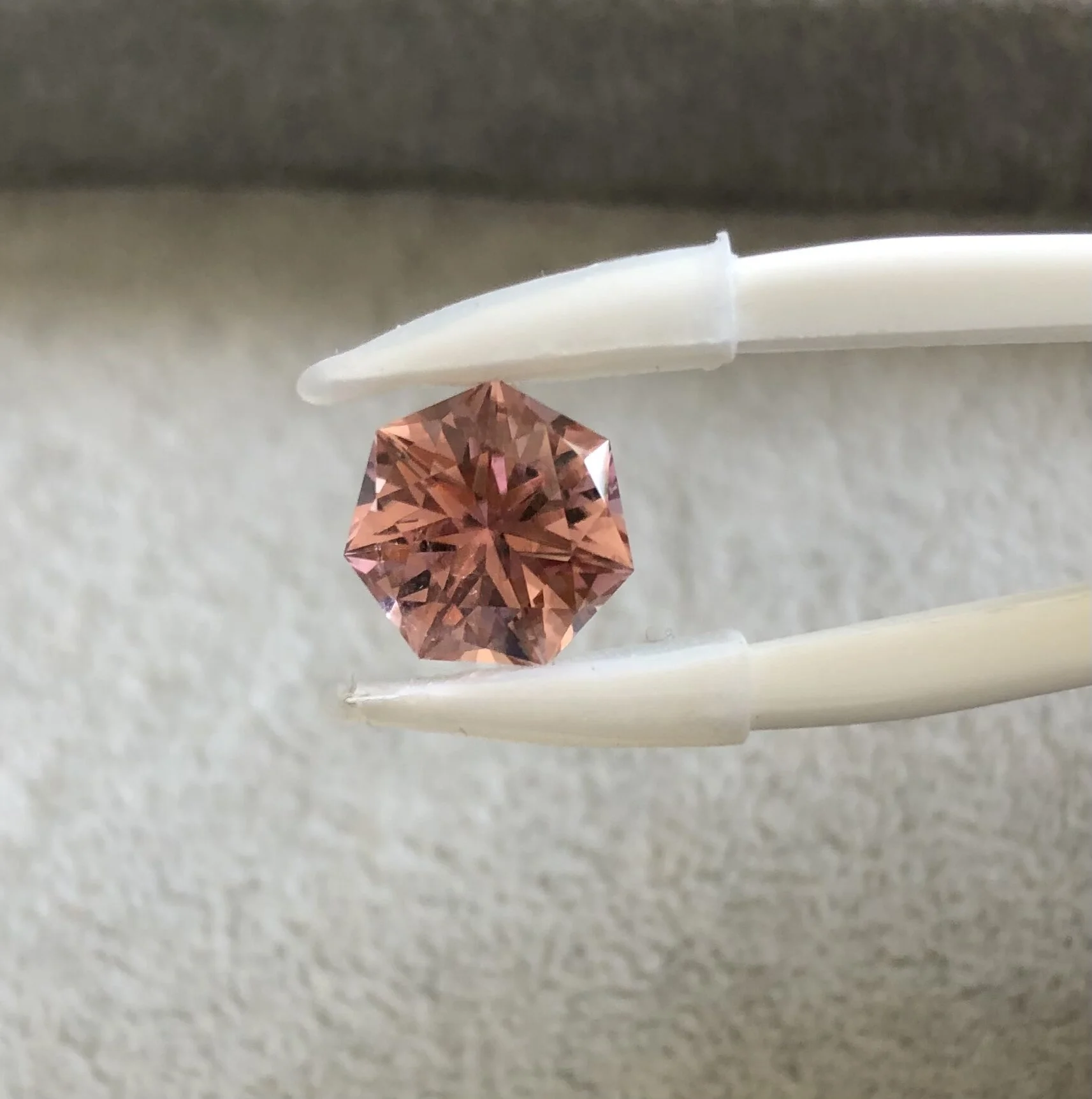 80733413-0ED0-44C1-BAF1-C1686309533A