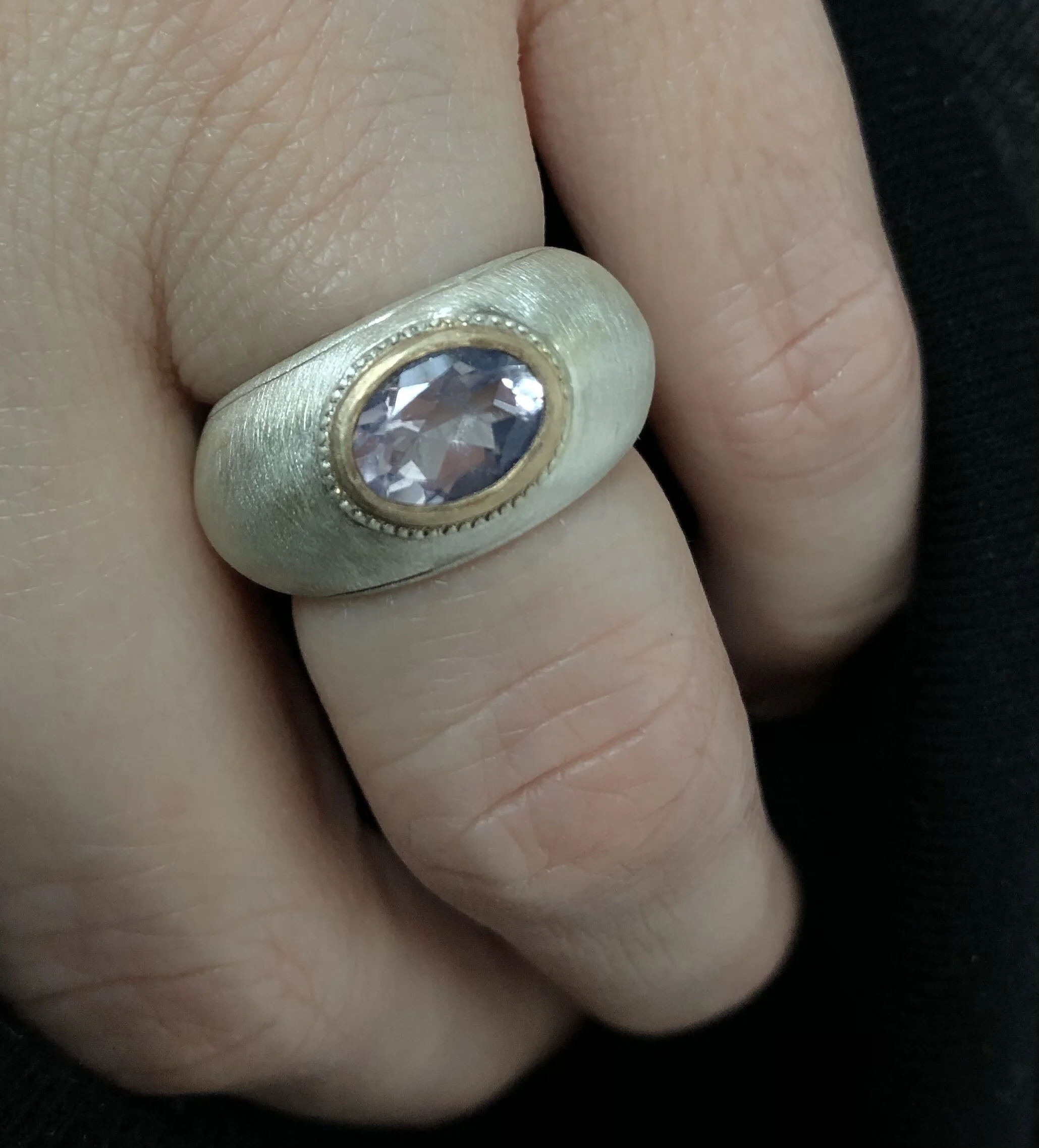 3F7E0503-F04B-4E5C-8A25-A8AC480DBDF7