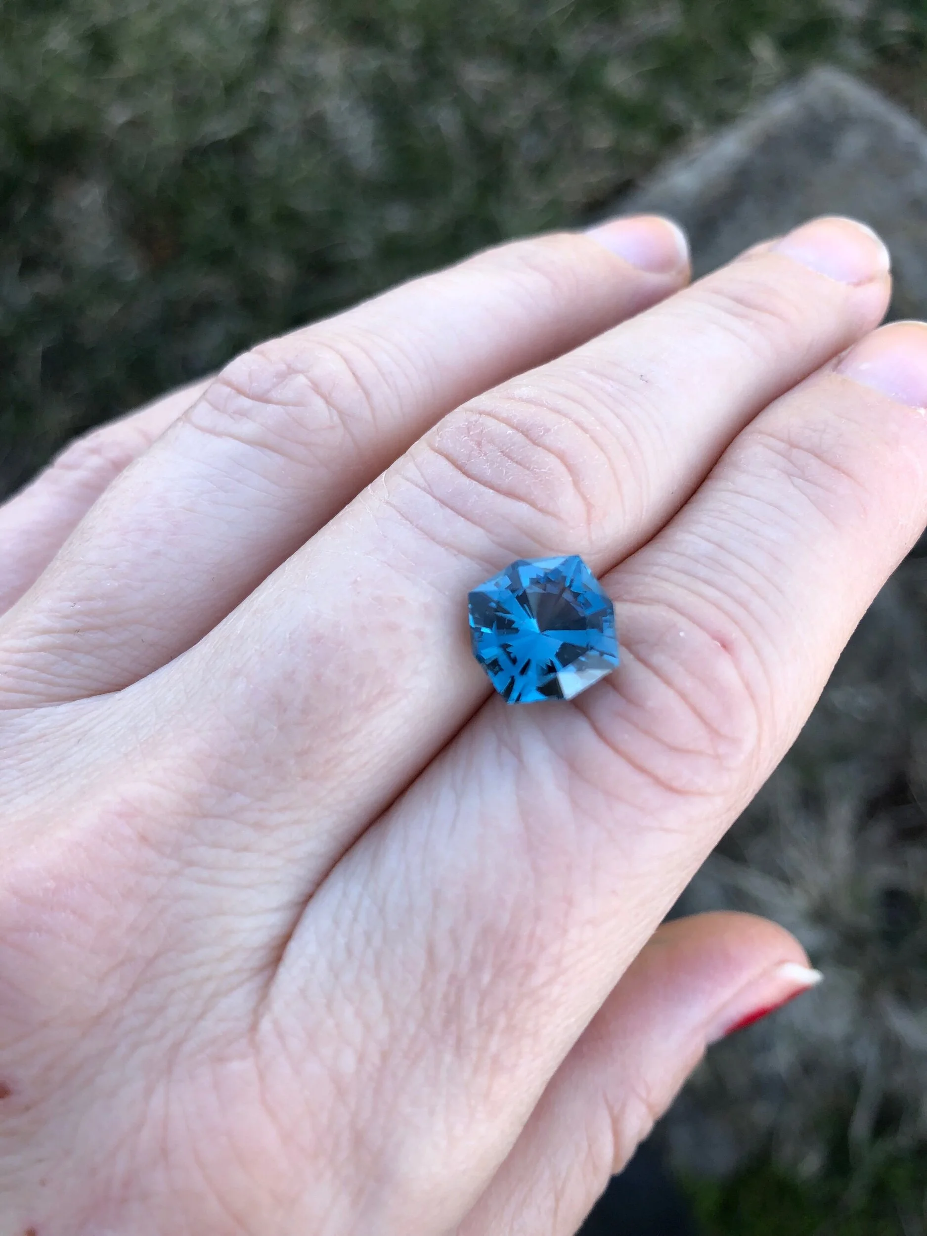 F7F000D0-F2D5-41D0-93C9-32AAD1136418