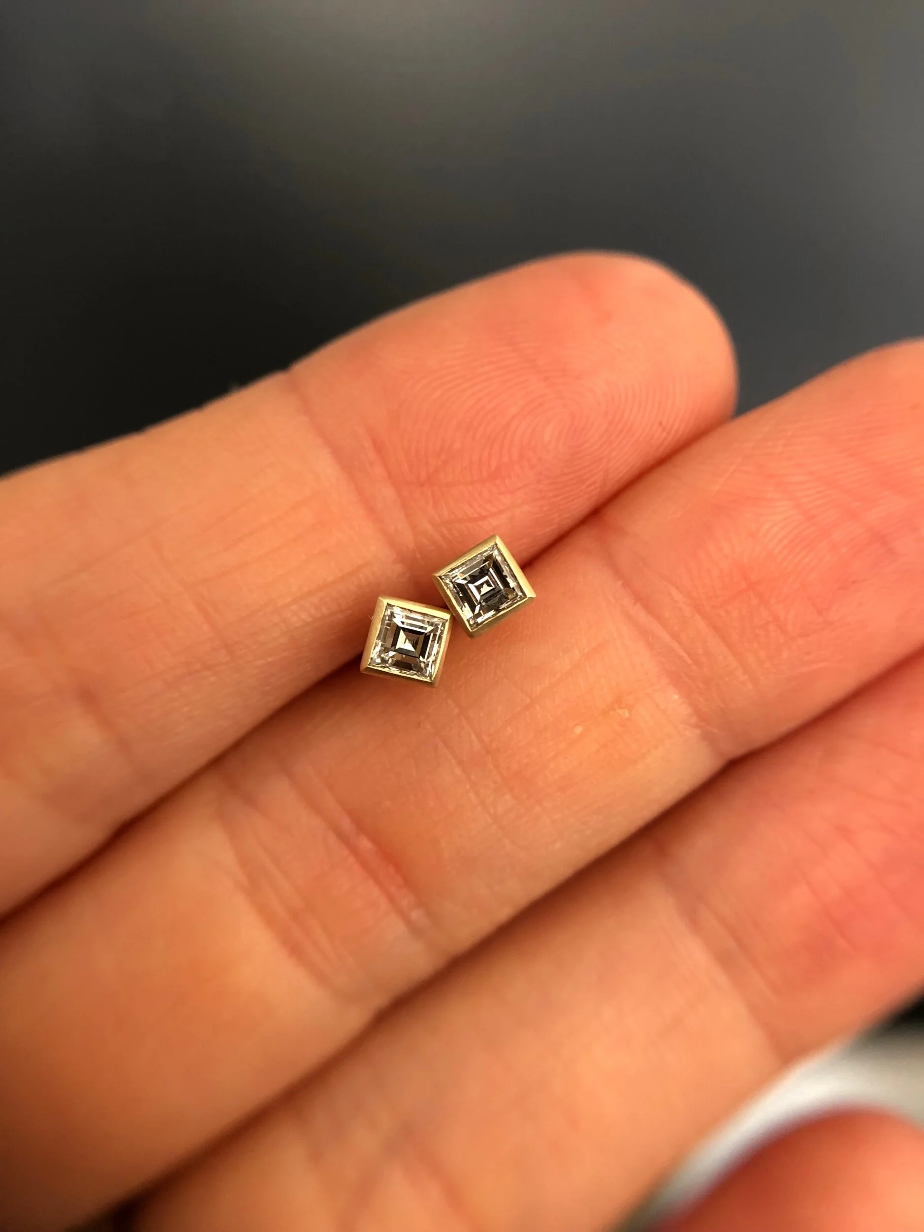 DEE08EC8-8BCE-44E2-98F4-F785865F6447