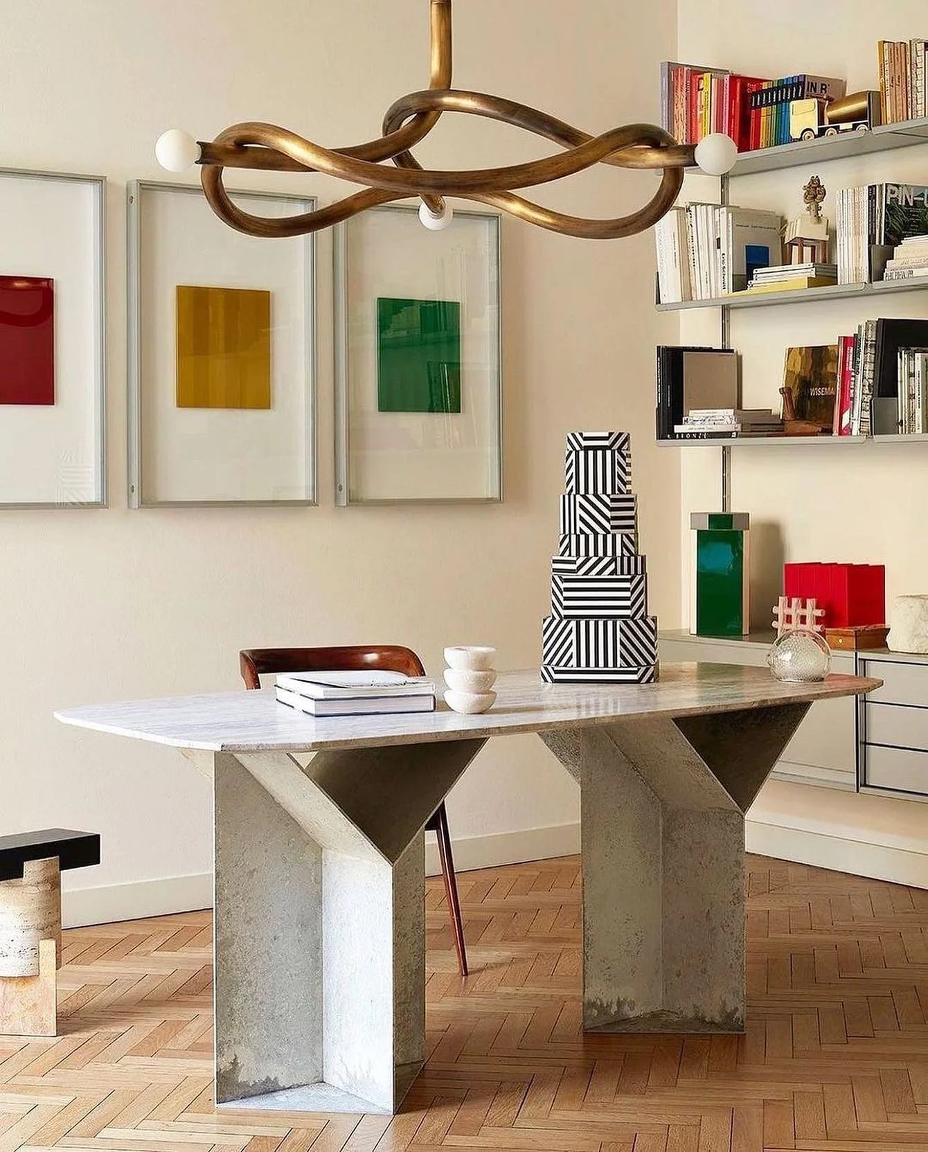 Art &amp; Design with the best of the best. 
Coming soon. 

Inspired by the home of the talented Nicolas Bellavance-Lecompte @nb_lecompte ❤️&zwj;🔥

Styling and Photography by @depasquale.maffini 
@francisantambrogio ✨
⁣⁣
#milan #homeoffice #paulmatt