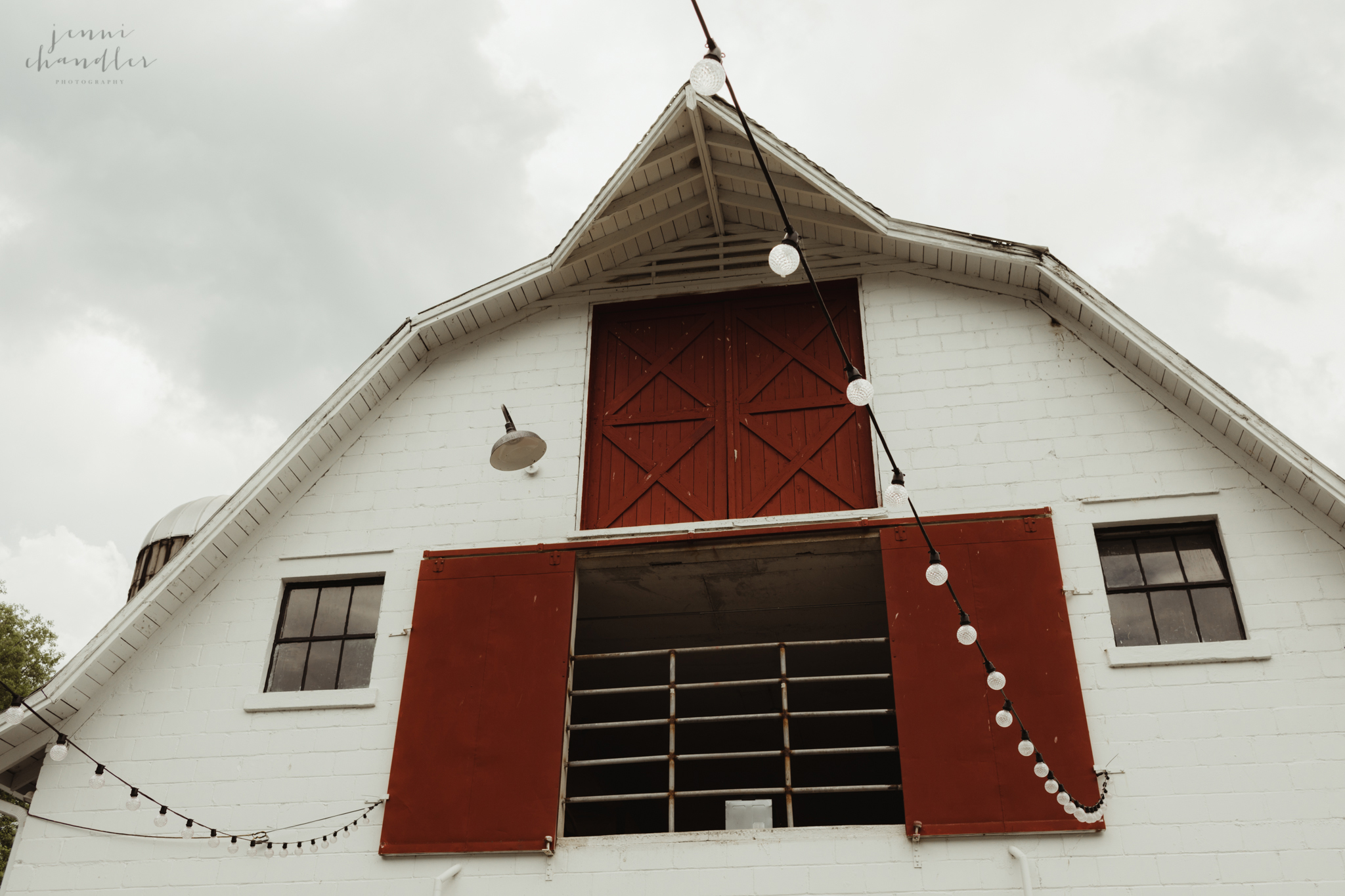 prettyplacewedding_oskarbluesreebranch_jennichandlerphotography-43.jpg