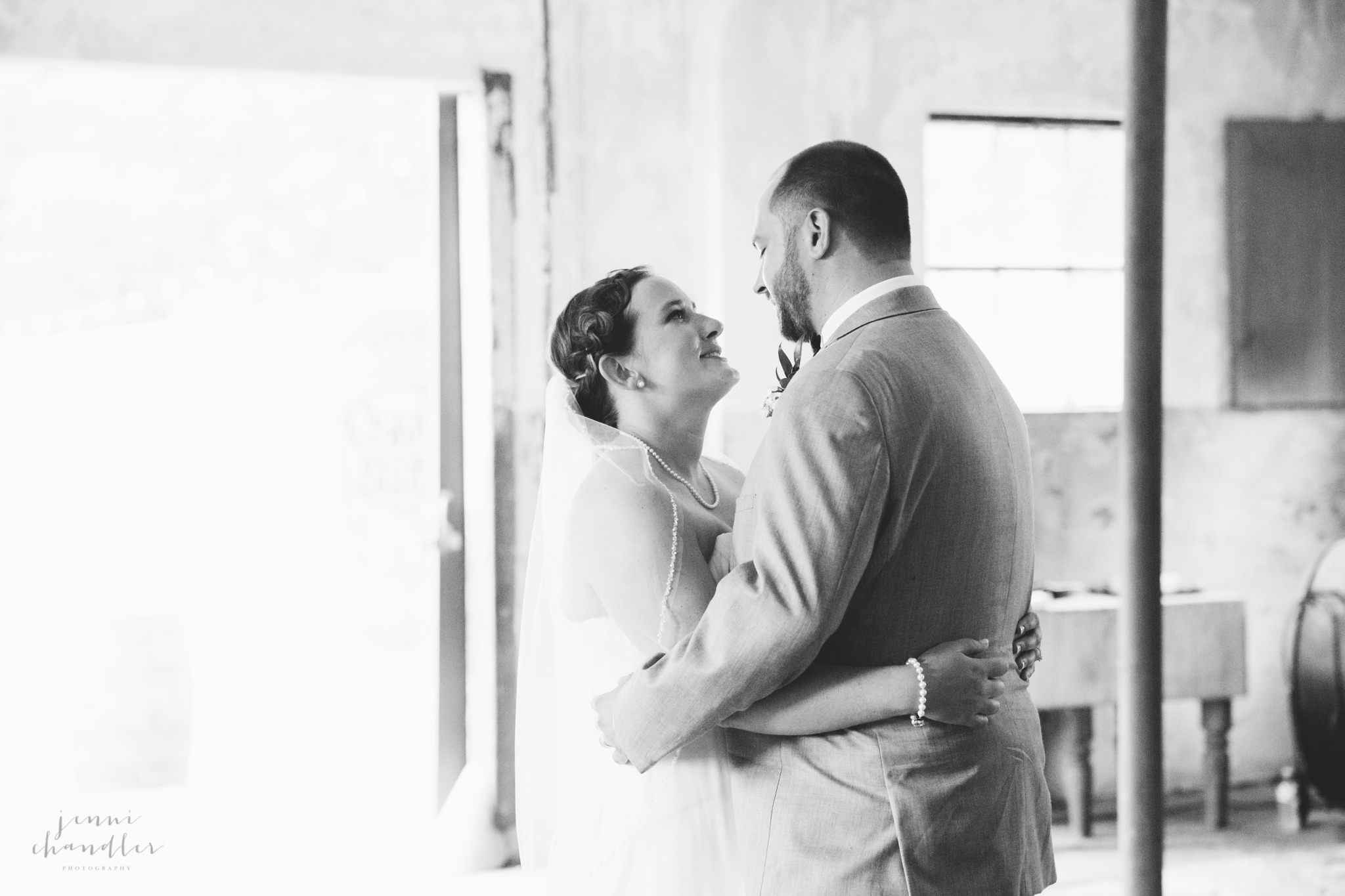 prettyplacewedding_oskarbluesreebranch_jennichandlerphotography-50.jpg