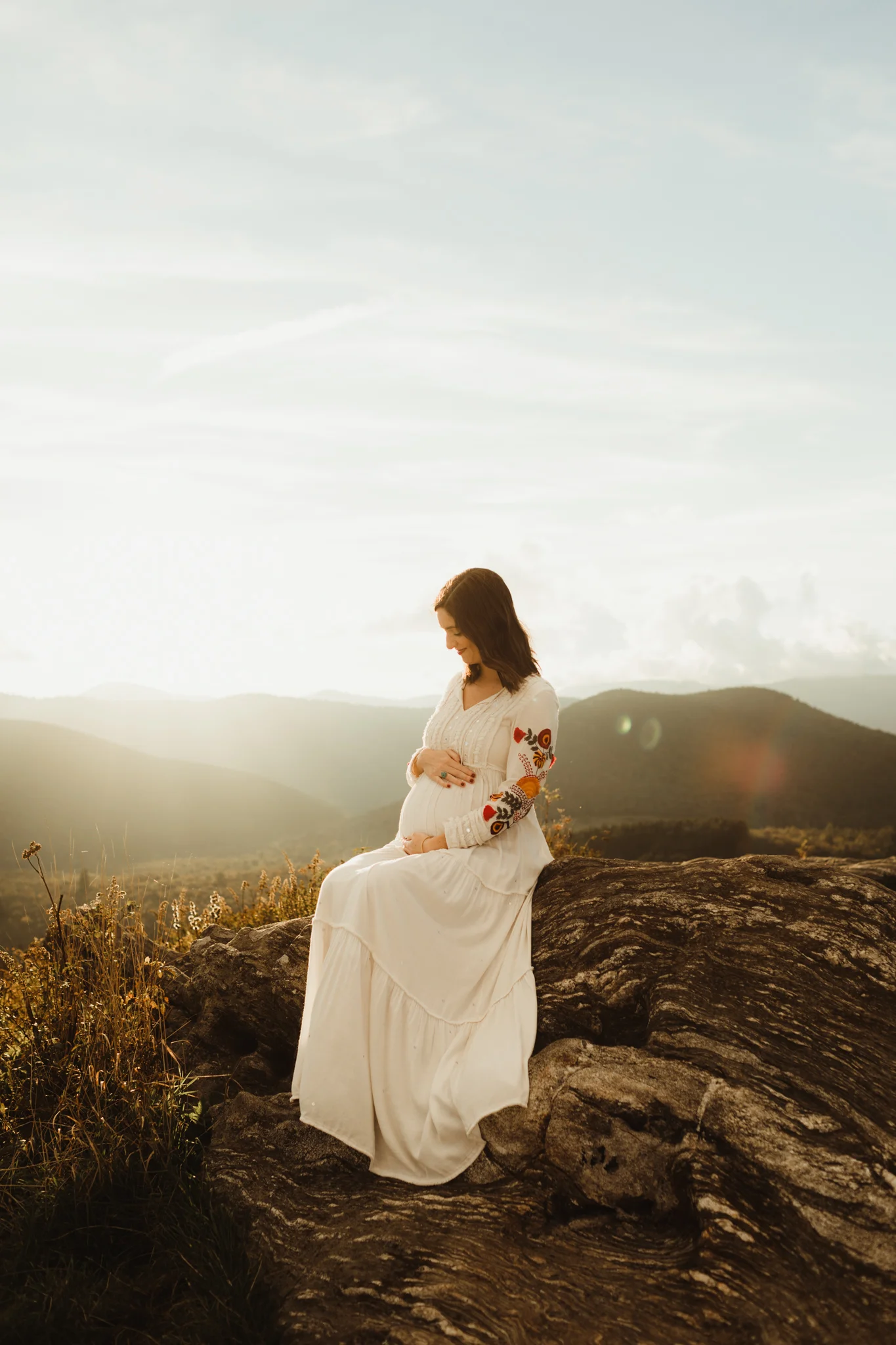 black balsam knob, brevard nc, brevard, jenni chandler photography, family session, portrait session, wnc events, asheville wedding photographer, brevard wedding photographer, intimate wedding photographer, mountain wedding, barn wedding, boho wedding, rustic wedding, family on mountain top, blue ridge parkway, blue ridge mountains, pisgah national forest, mountain top maternity, maternity session, sunset maternity, asheville maternity photographer, brevard maternity photographer