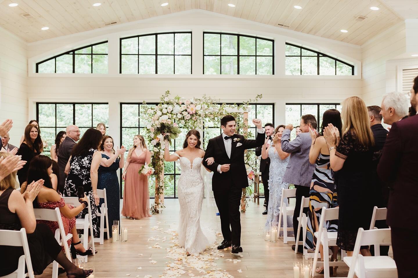 Holding hands with your person, walking into your next chapter together. Cheers, smiles, and tears as pass by your loved ones. It&rsquo;s a favorite moment that I get to witness, and that I&rsquo;ve experienced in my life. 

✨ wonderful team:
@oldedw