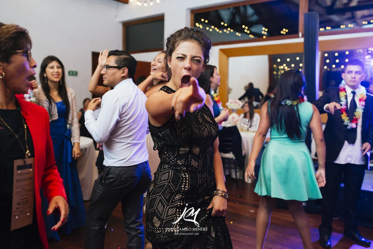 fiesta-colomboperuana-boda-bogota-matrimonio-juliethbravo-wedding-planner.jpg