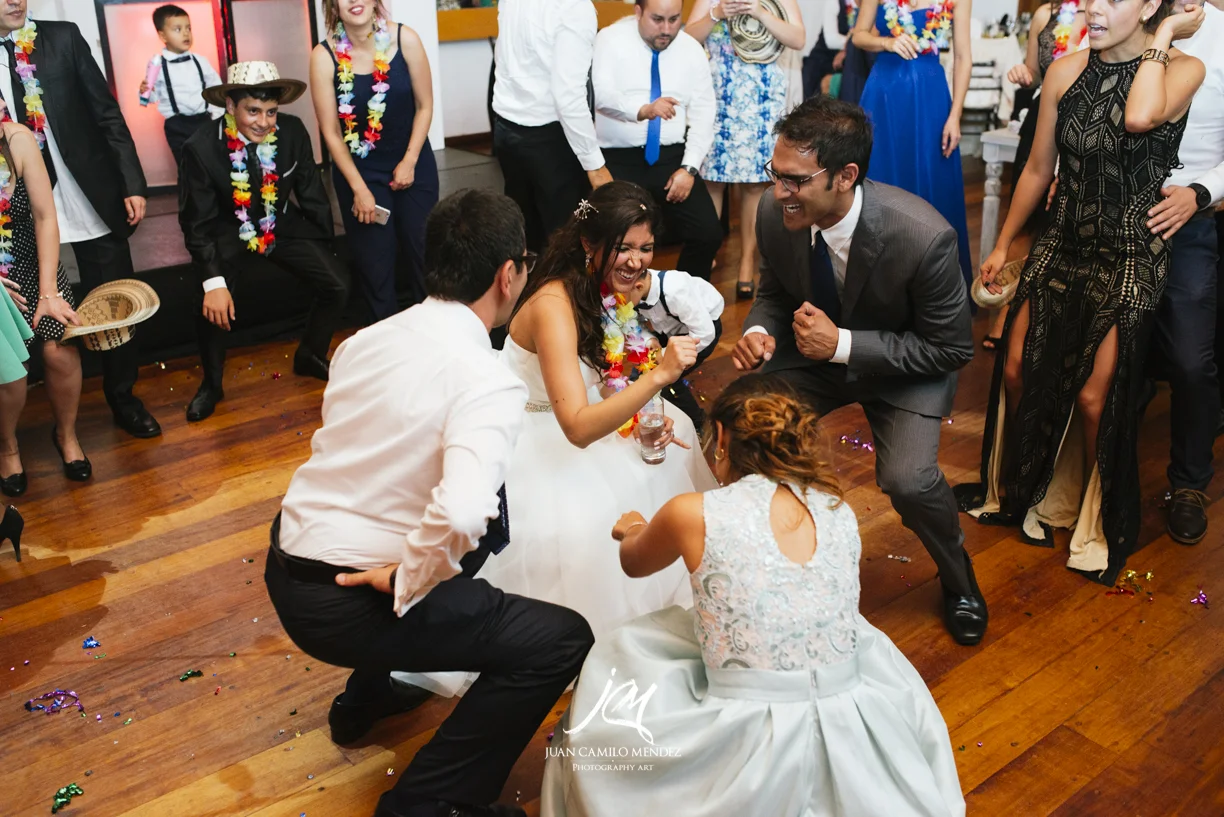 party-time-boda-bogota-matrimonio-juliethbravo-wedding-planner.jpg