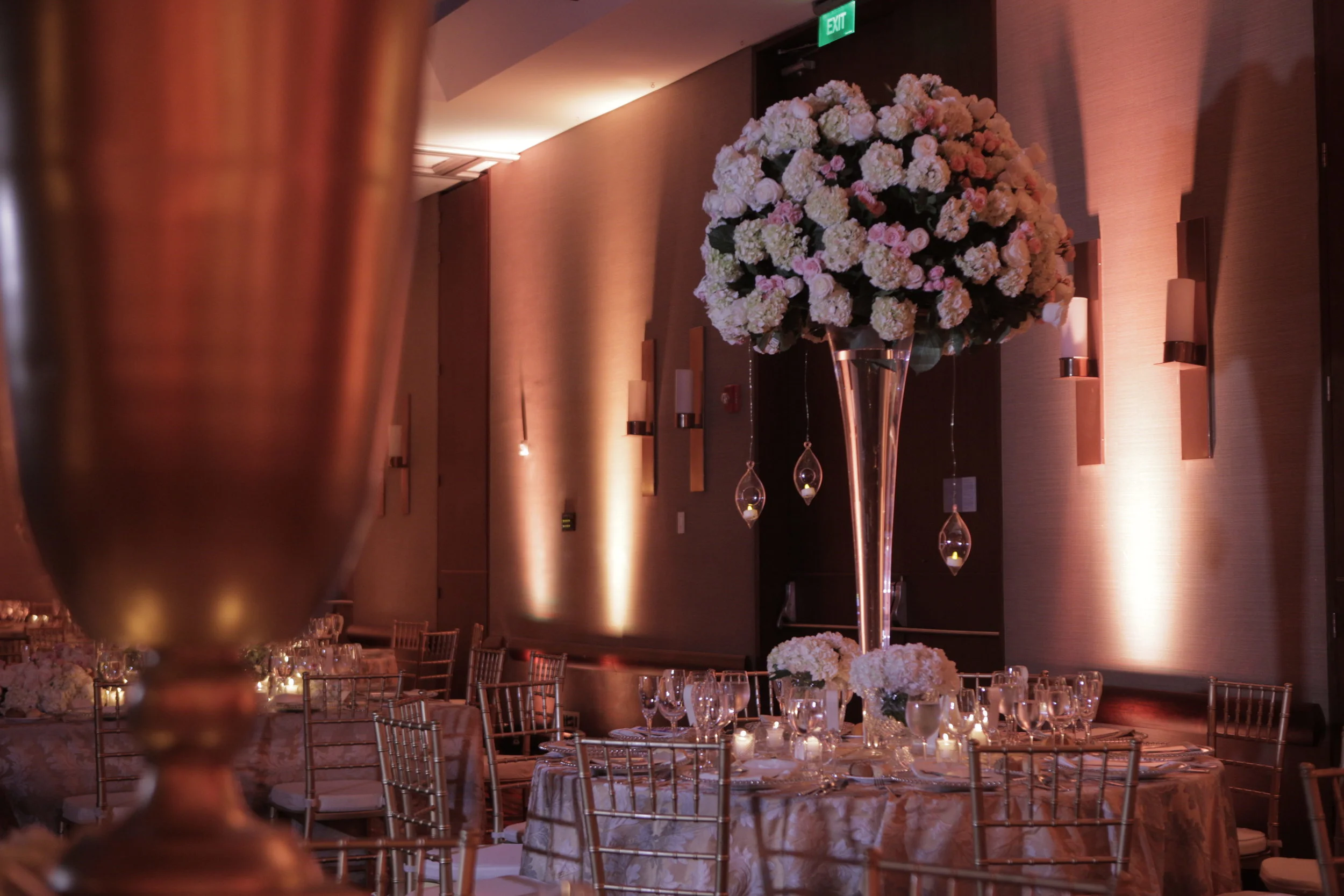 juliethbravo-centrodemesa-rosa-juliethbravo-ivory-gold-dorado-davidvasquez-weddingplanner-bodadestino.JPG