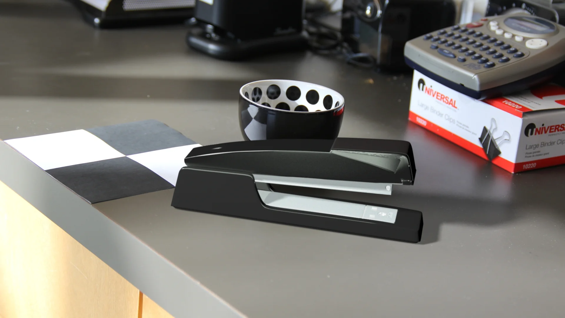stapler_slap_comp_2.jpg