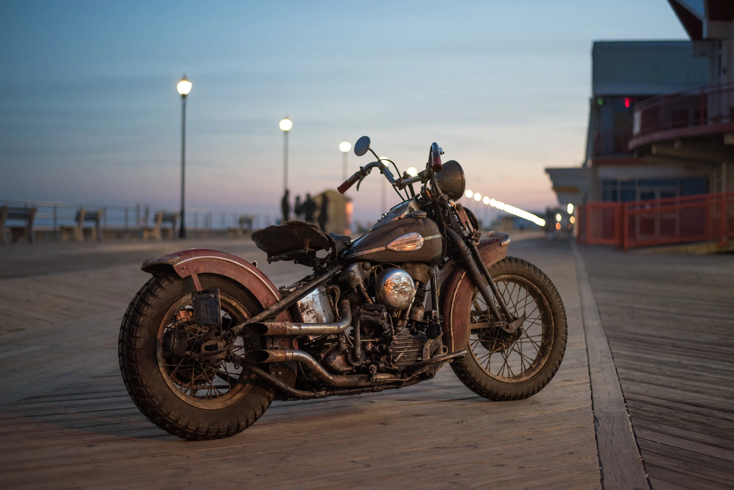 Hollywoods knuckle-1.jpg