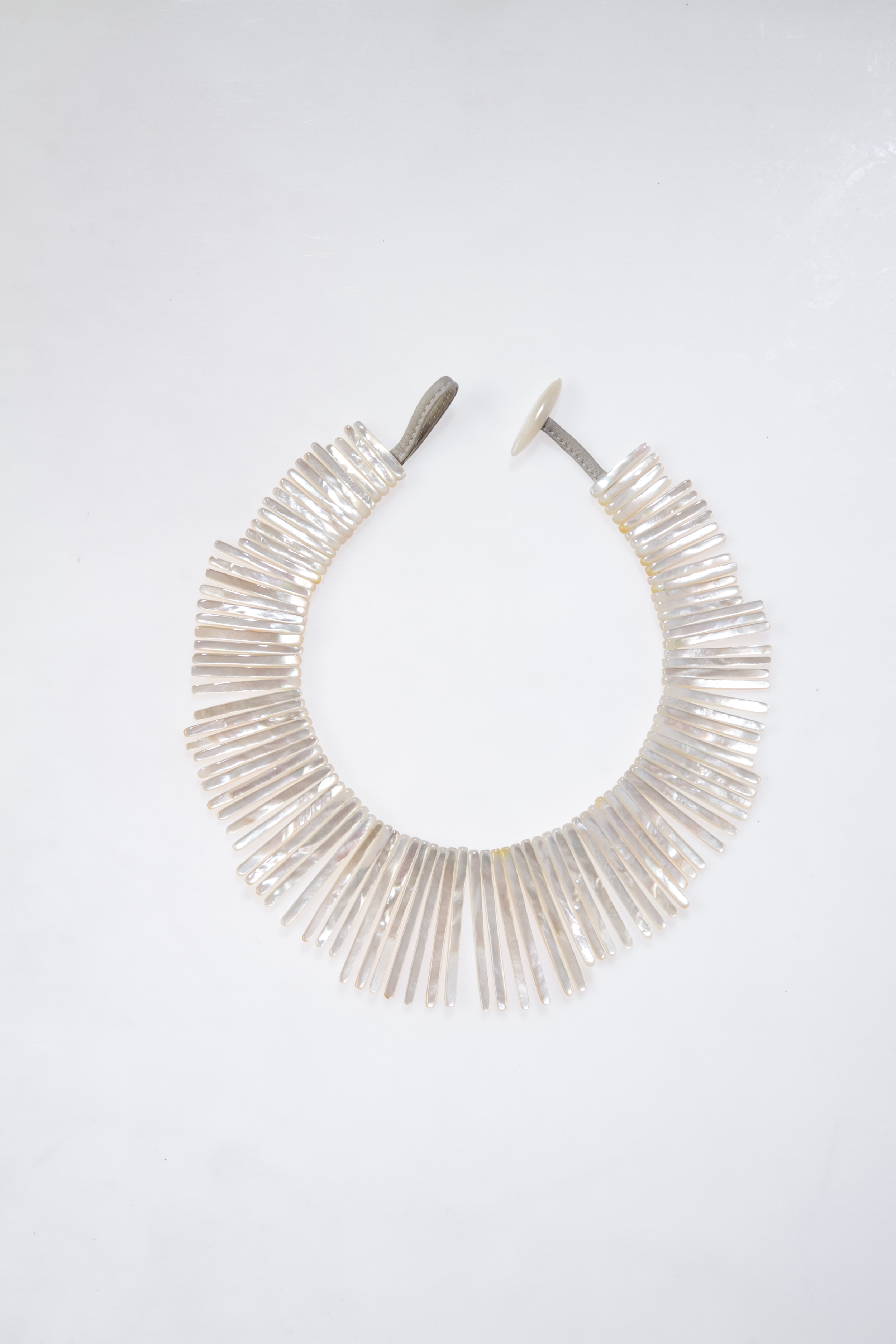 Mother of Pearl Sunburst Collar