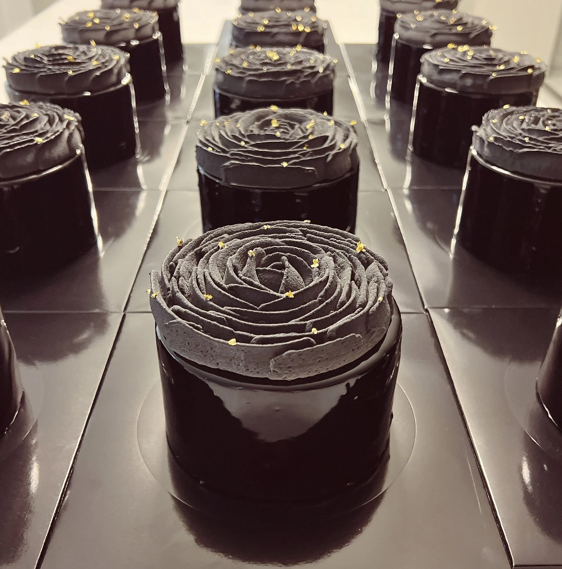 SAINT LAURENT Festive Cake 2022