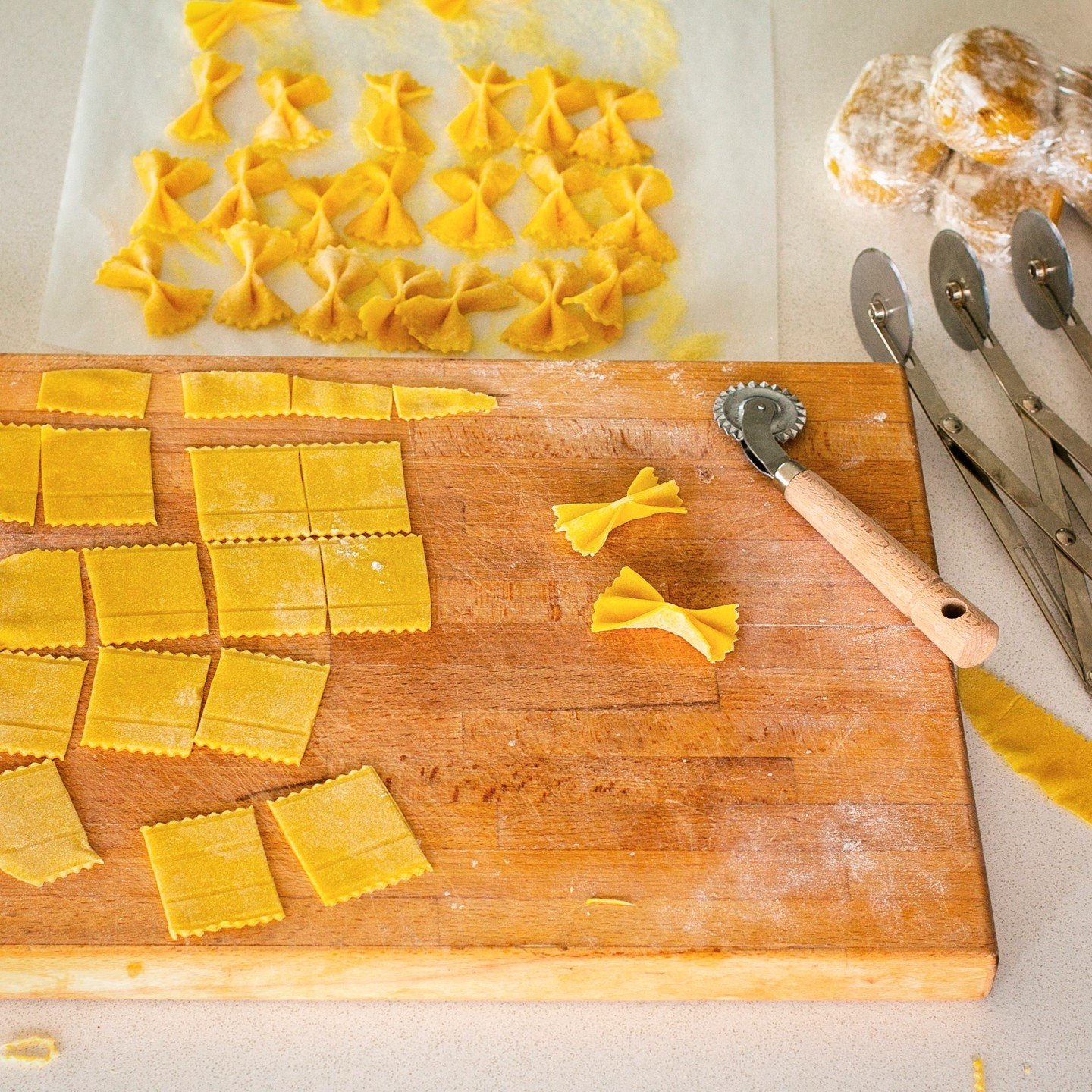 Hand made pasta class at Mindful Cuisine - Saturday April 13. Sign up NOW! Pastas dishes for spring! 6 spots left! Follow link for details and to sign up: https://www.mindfulcuisine.com/calendar/2024/4/13/pasta-by-hand-spring #cookingclassparkcitly #