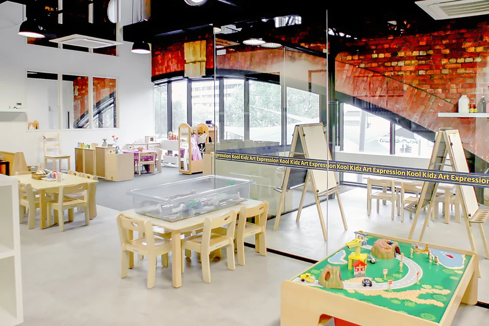 Kool Kidz Docklands needed to meet childcare regulations as well as adhere to heritage overlays. A complex balancing act whilst still focused on ROI.