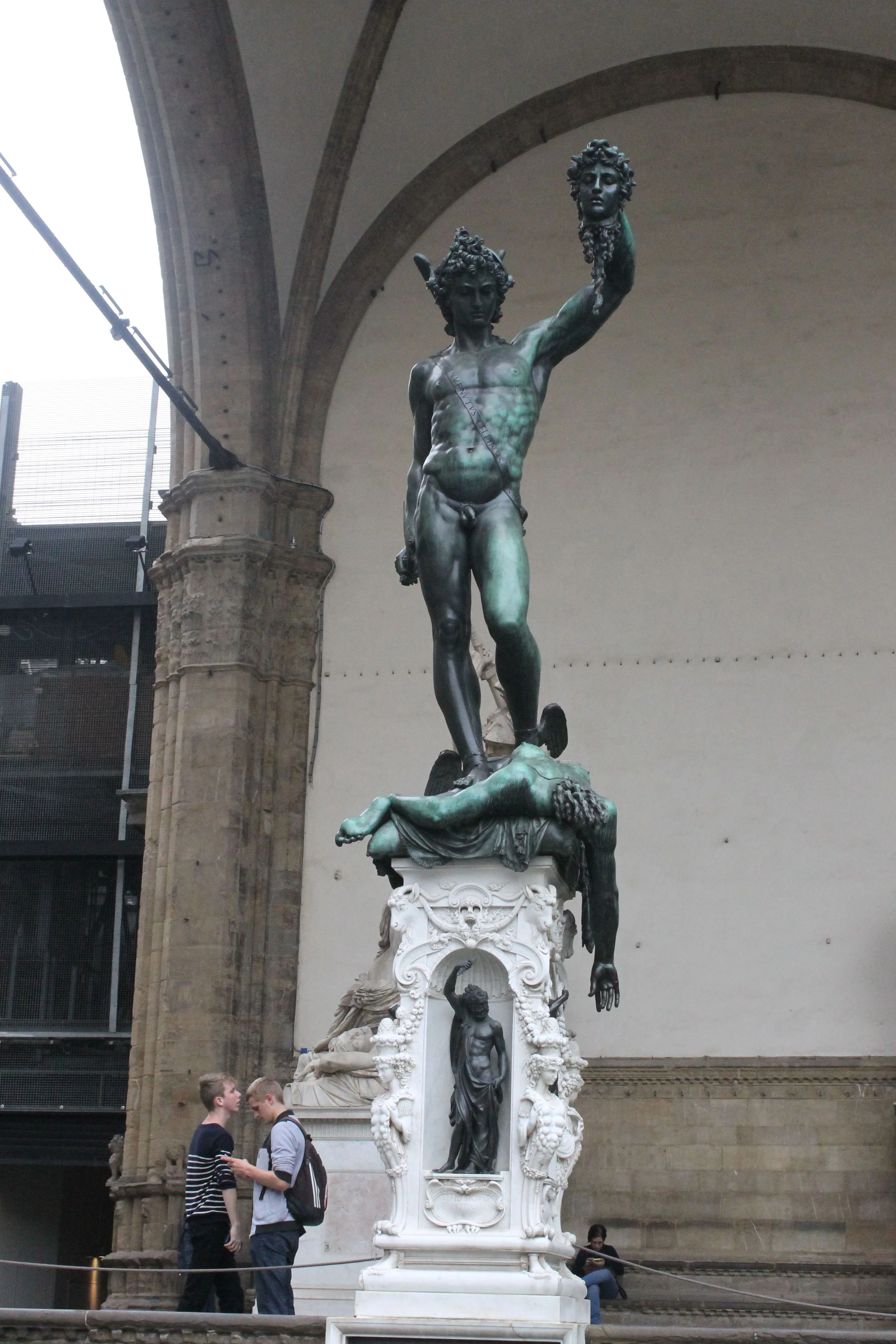 Perseus and Medusa - Benvenuto Cellini