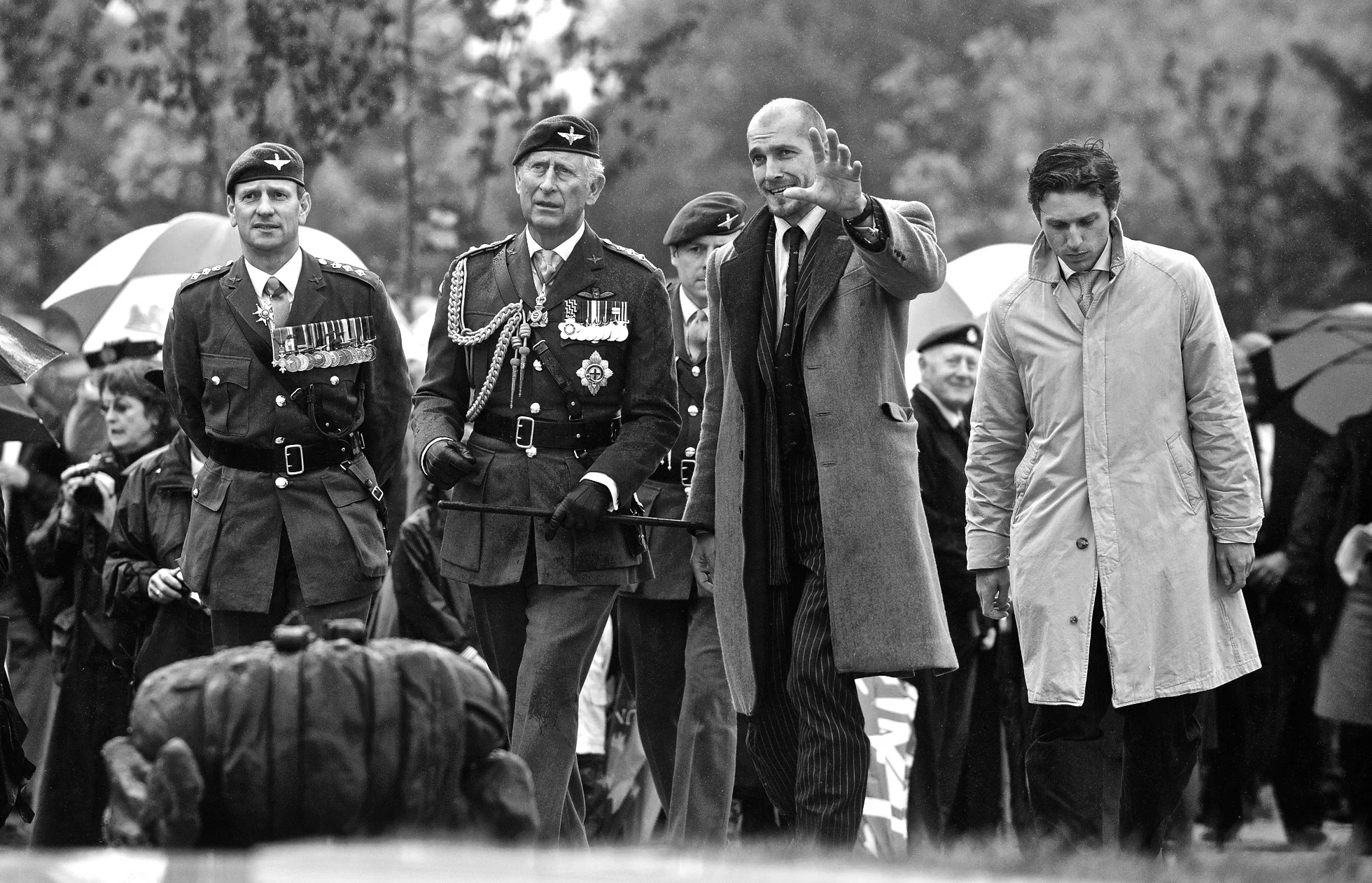  At the unveiling of the Parachute Regiment and Airborne Forces Memorial. From Right to Left: Charlie Langton, Mark Jackson, Prince Charles. 