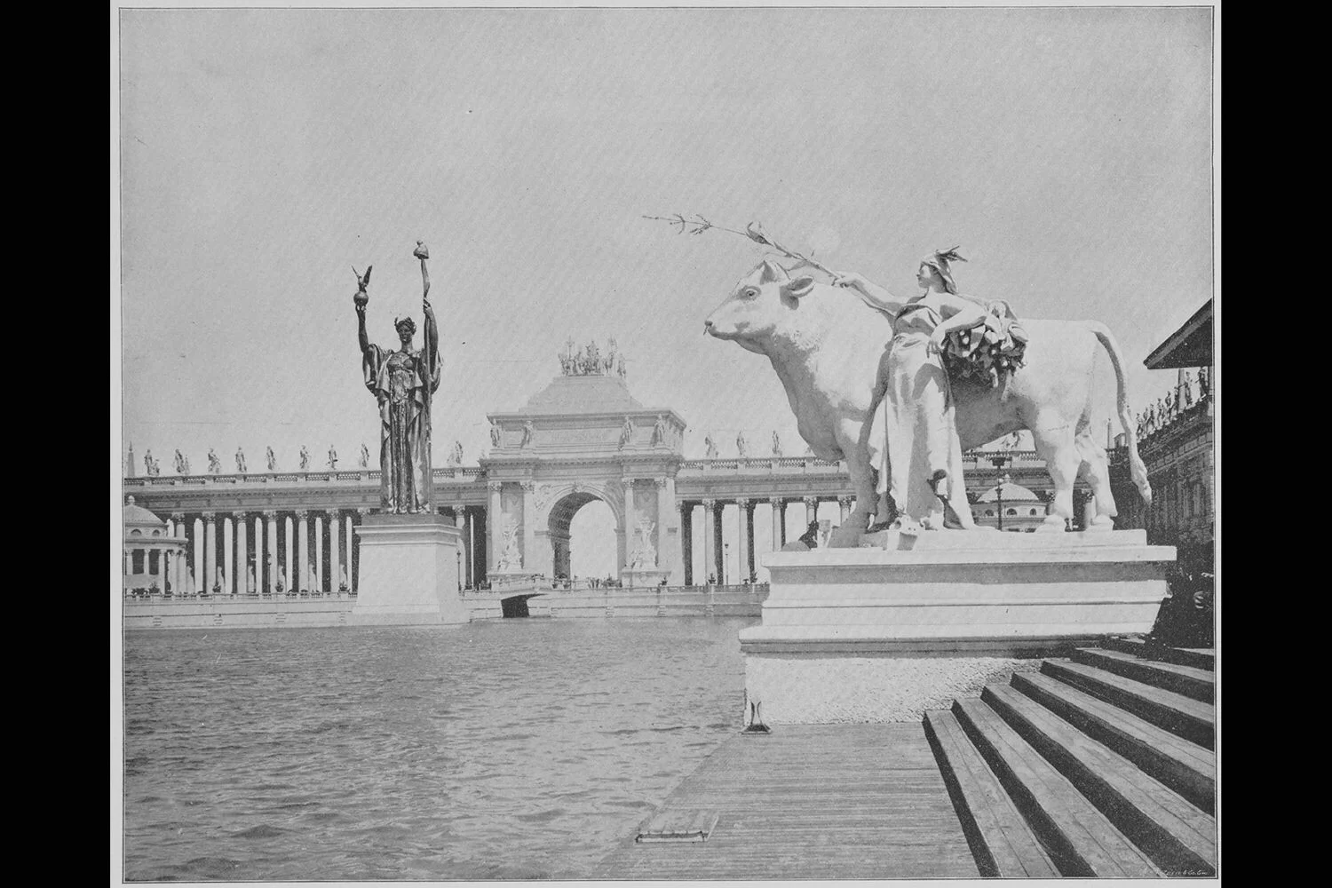 Statue of Agriculture by Edward Kemeys and Phimister Proctor.