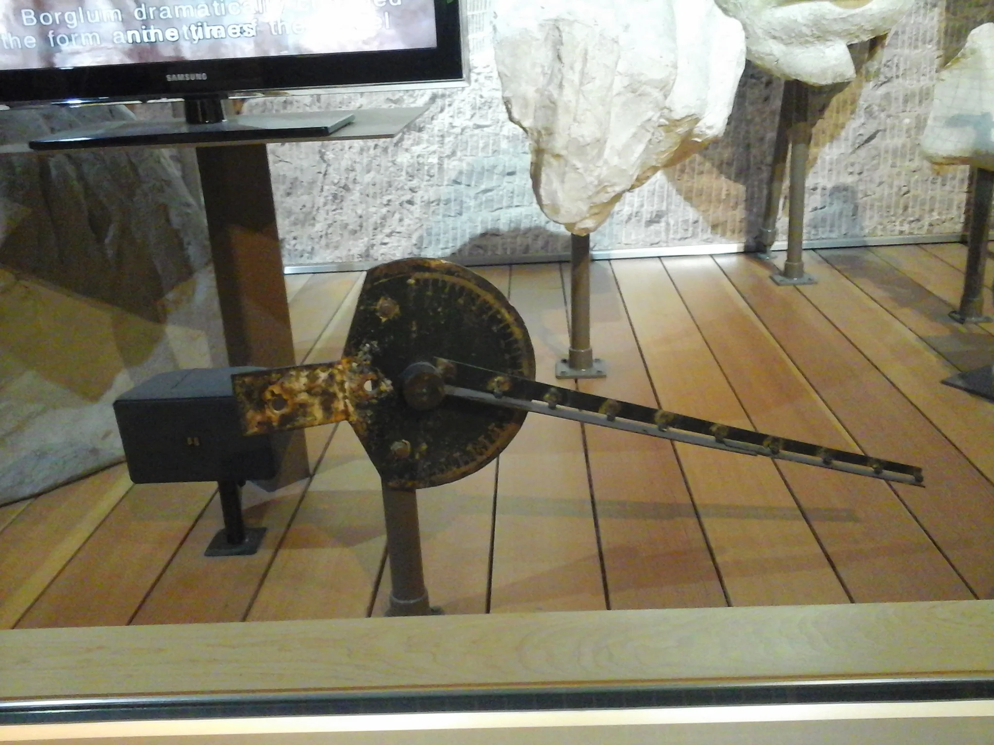 Parts of a Diffinitore, or pointing device, used in the pointing up of Mount Rushmore.