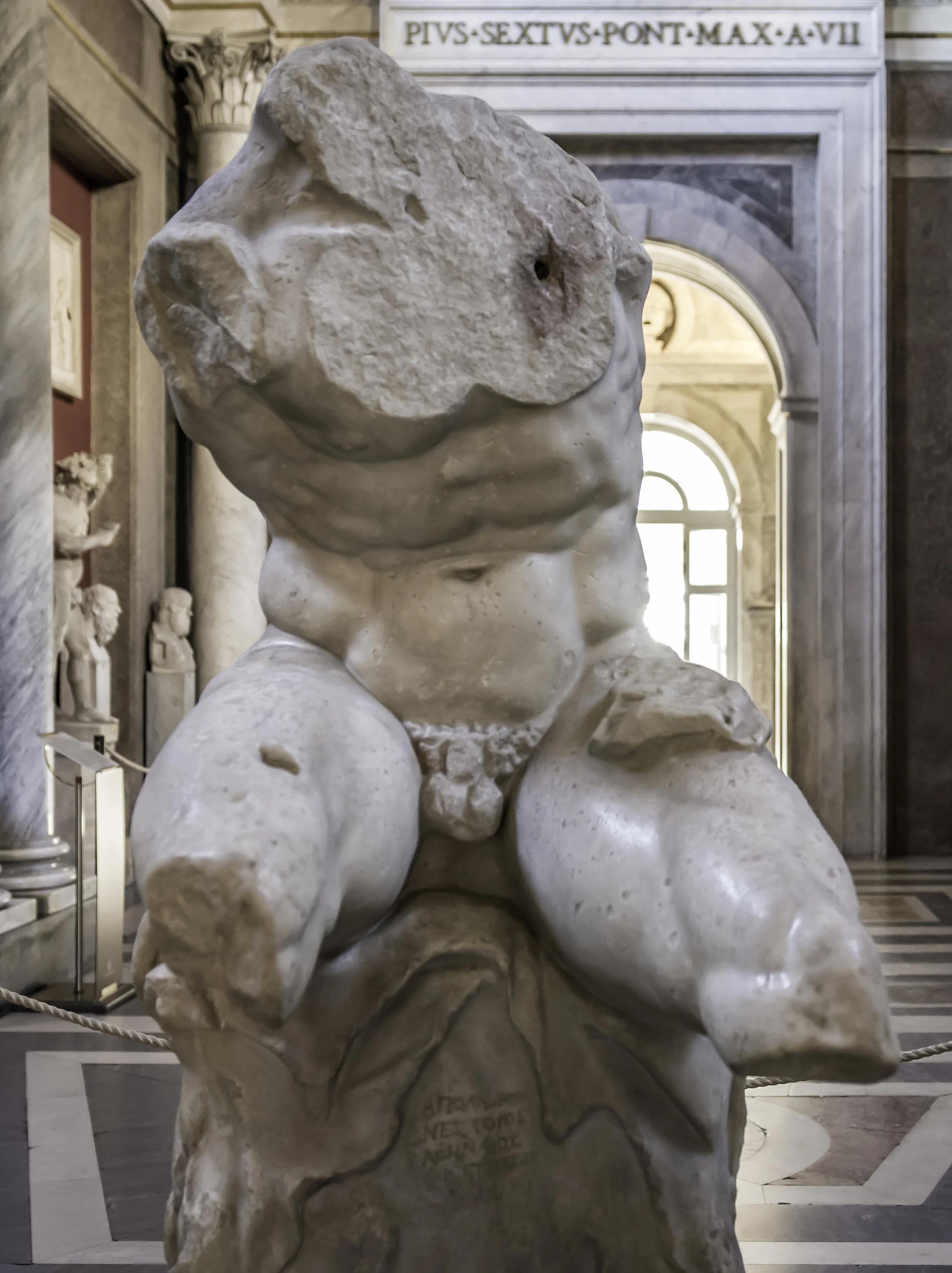 Belvedere_Torso_Musei_Vaticani_(cropped).jpg