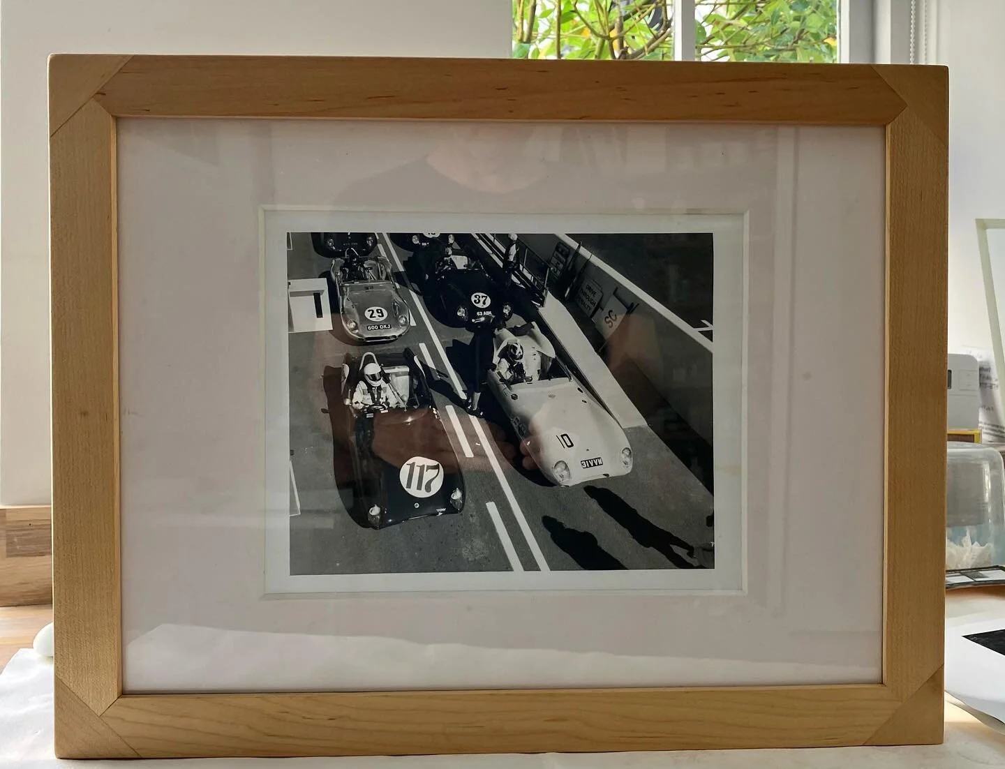 Goodwood Members Meeting 2022. 
Silver gelatin print

#classiccars #goodwoodrevival #goodwoodmembersmeeting #8x10print #blackandwhitephotography #leicam6 #leica_photos #illfordhp5 #jaguarclassiccar #lotusclassicracingteam #silvergelatinprint #clssicr