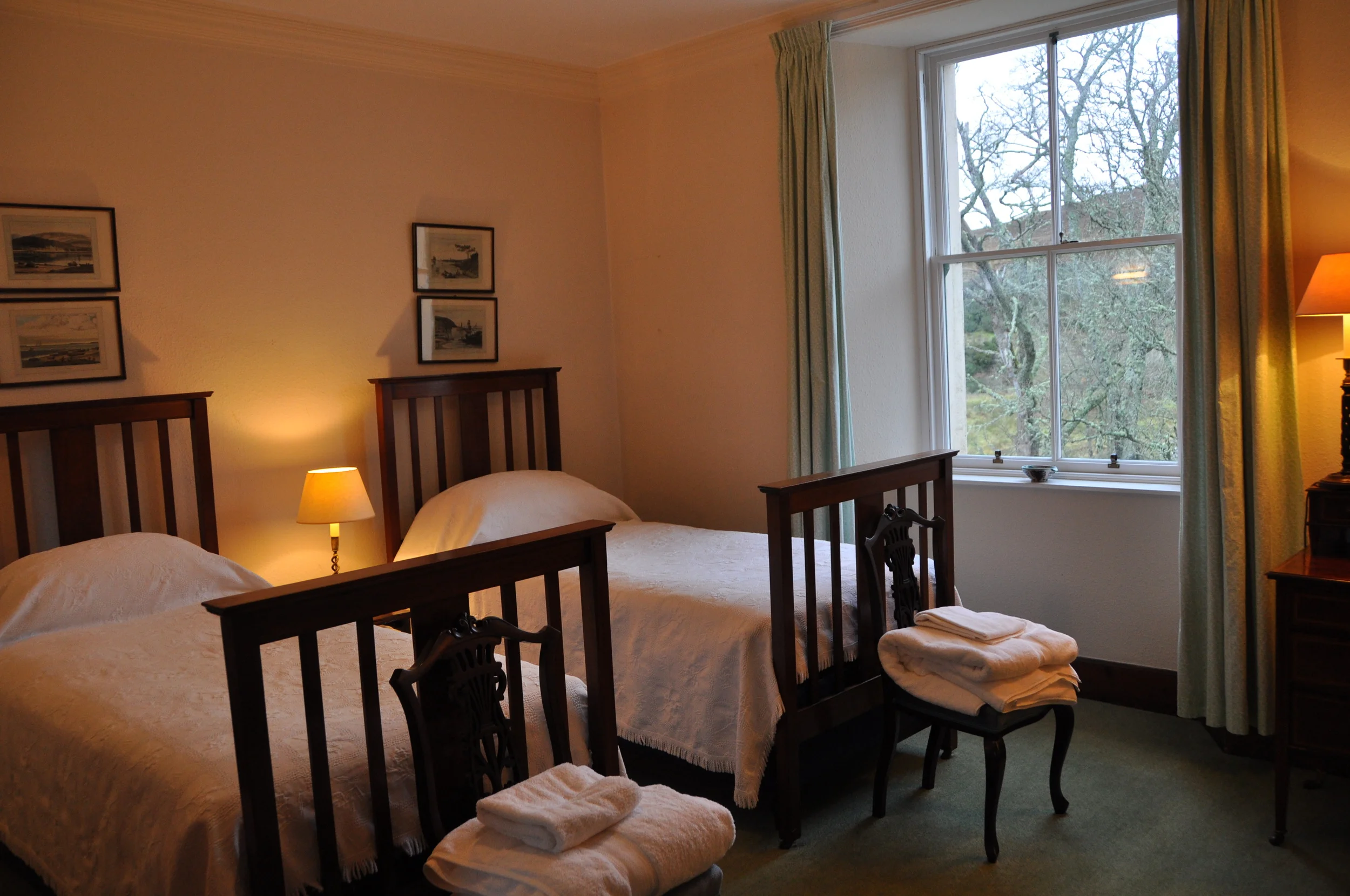 Twin Bedroom