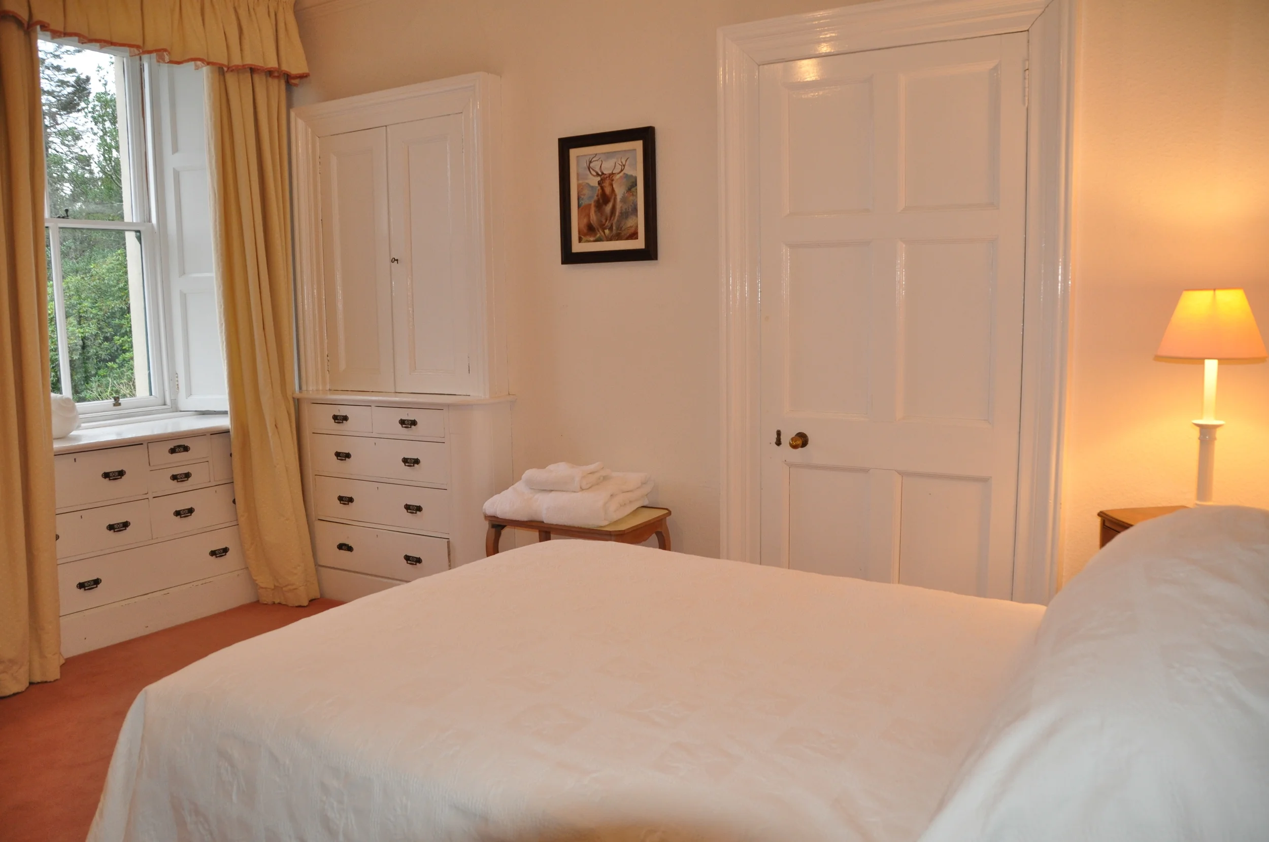 aaa bedroomDSC_0061.JPG