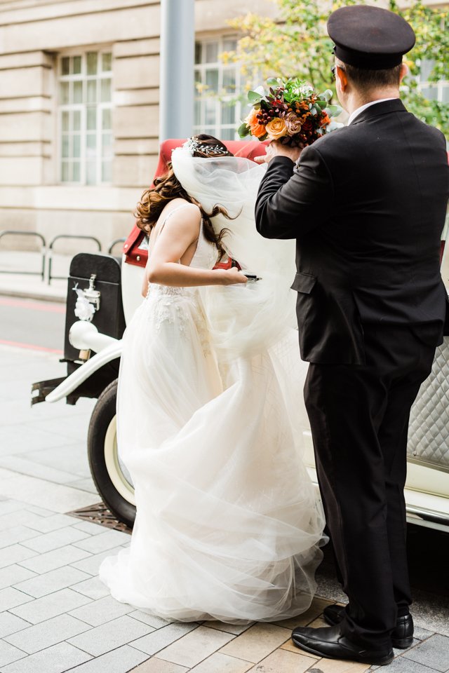 FRINGE_PHOTOGRAPHY_Old_Marylebone_Town_Hall_Wedding_14_Hills_London_Wedding_038.jpg