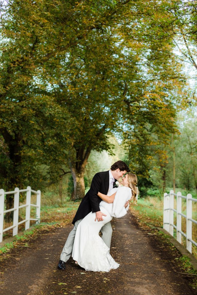 Notley Abbey Wedding Photography FRINGE PHOTOGRAPHY 087.jpg