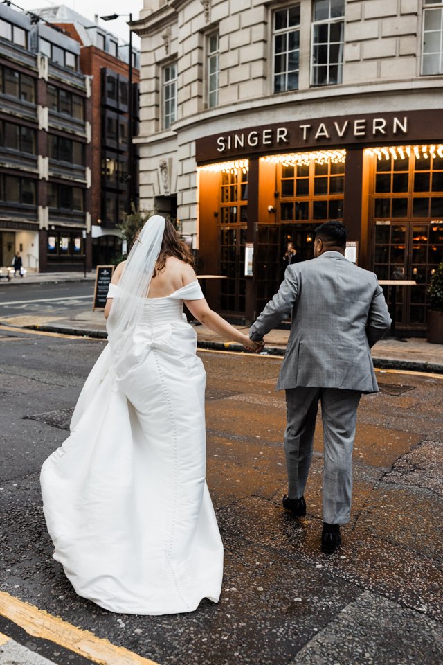 The Singer Tavern Wedding Photography St Mary's Church Angel FRINGE PHOTOGRAPHY 098.jpg