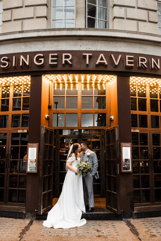 The Singer Tavern Wedding Photography St Mary's Church Angel FRINGE PHOTOGRAPHY 100.jpg