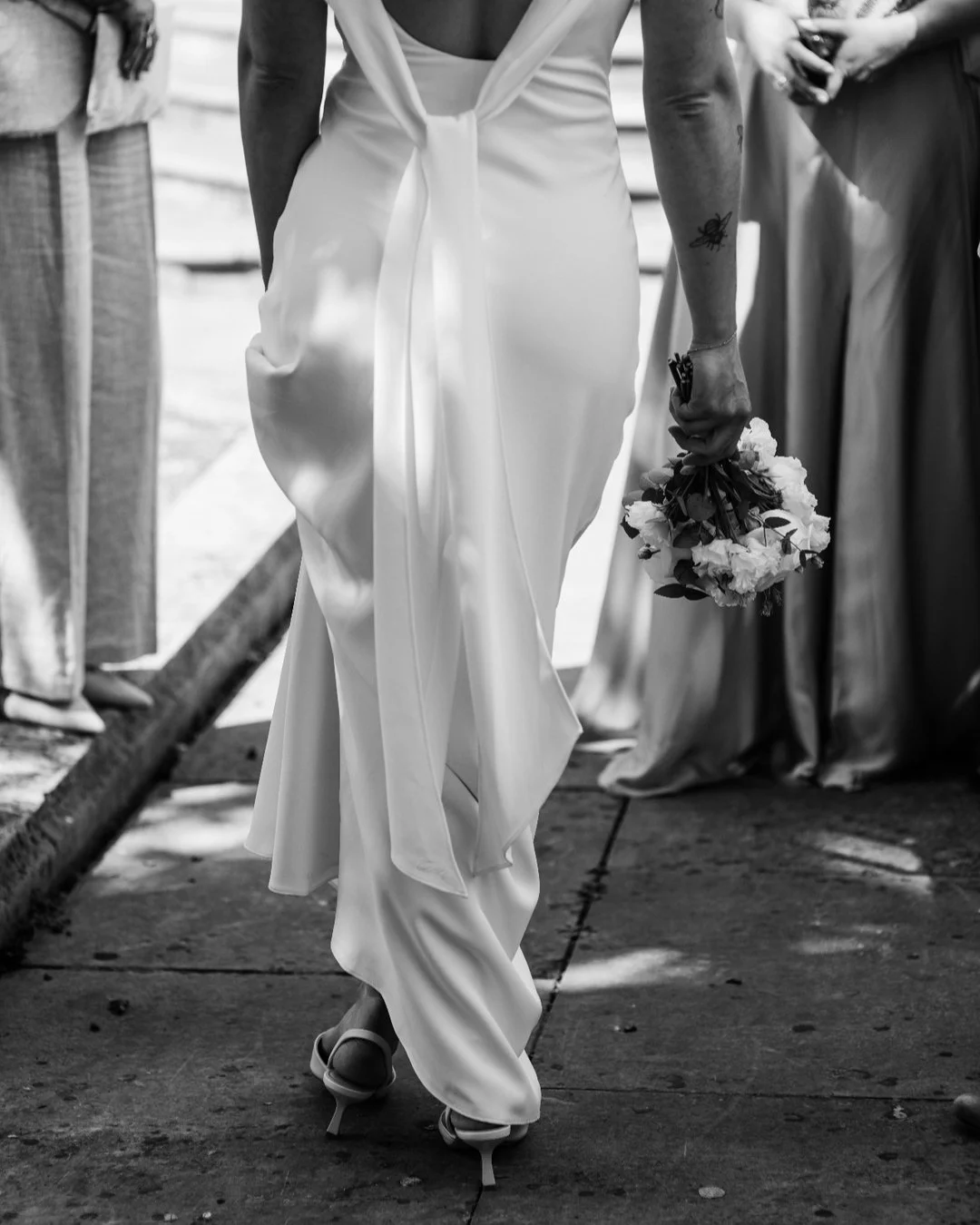 Simple elegance 
 #fringephotography #weddingtips #londonweddingphotographer #luxuryweddingphotography #weddinginspiration #weddingplanner #bridetobe2026 #classicweddingphotography #bridetobe #instawedding #naturalweddingphotography #bridetobe2025 #